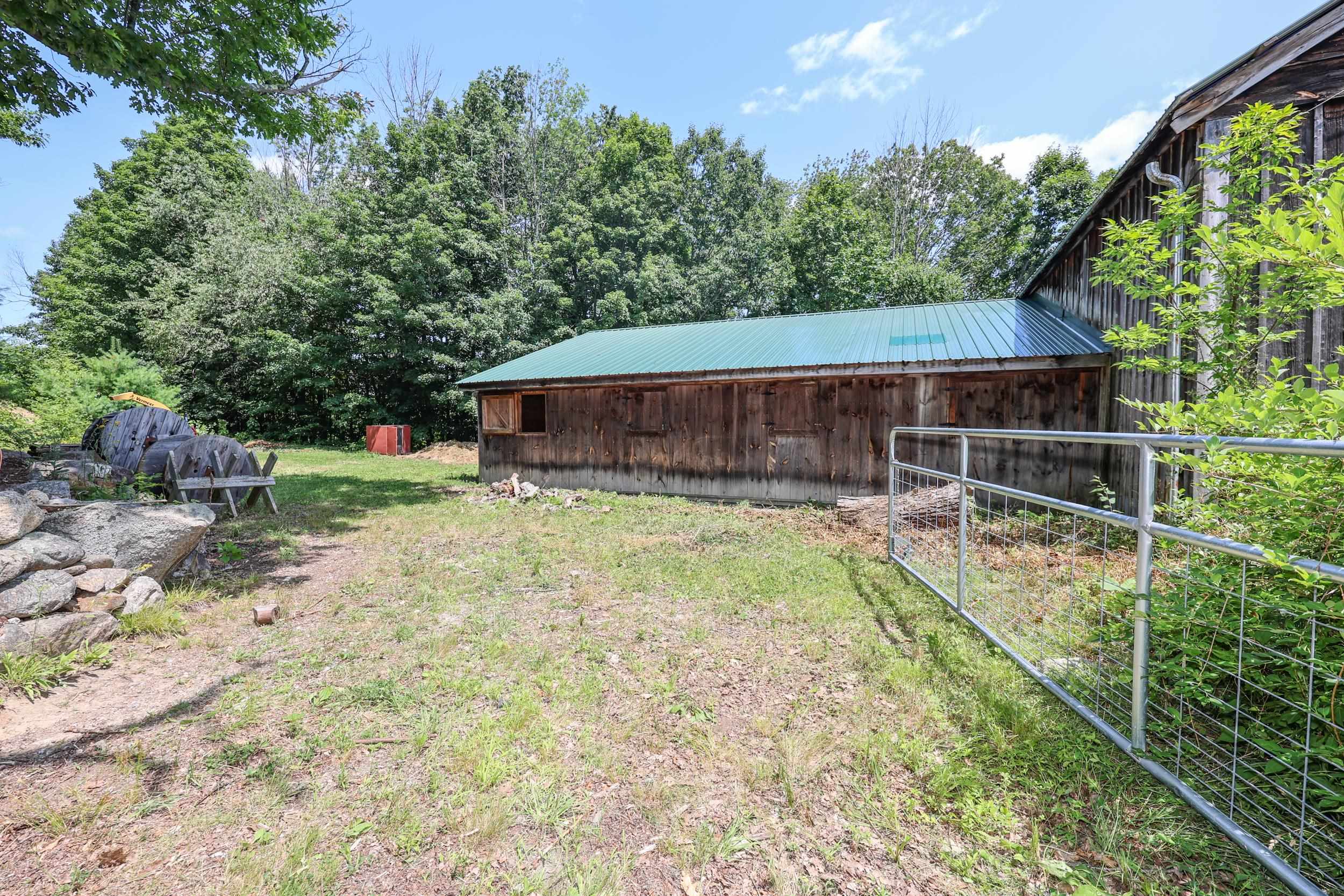 558 East Deering Road Property Photo 32