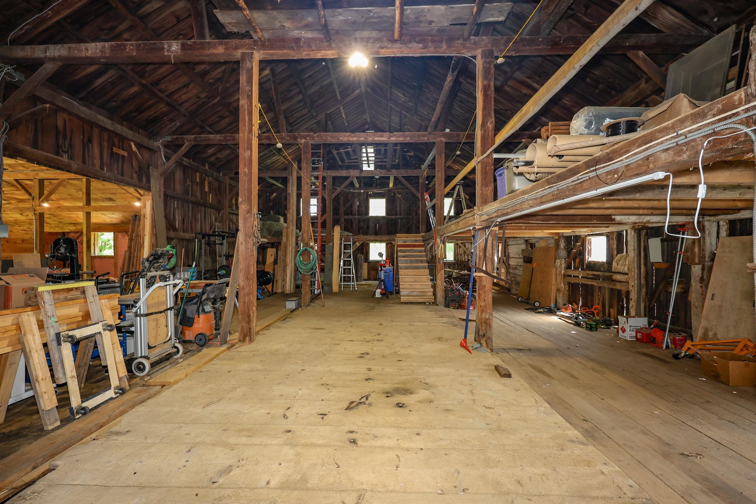 558 East Deering Road Property Photo 35