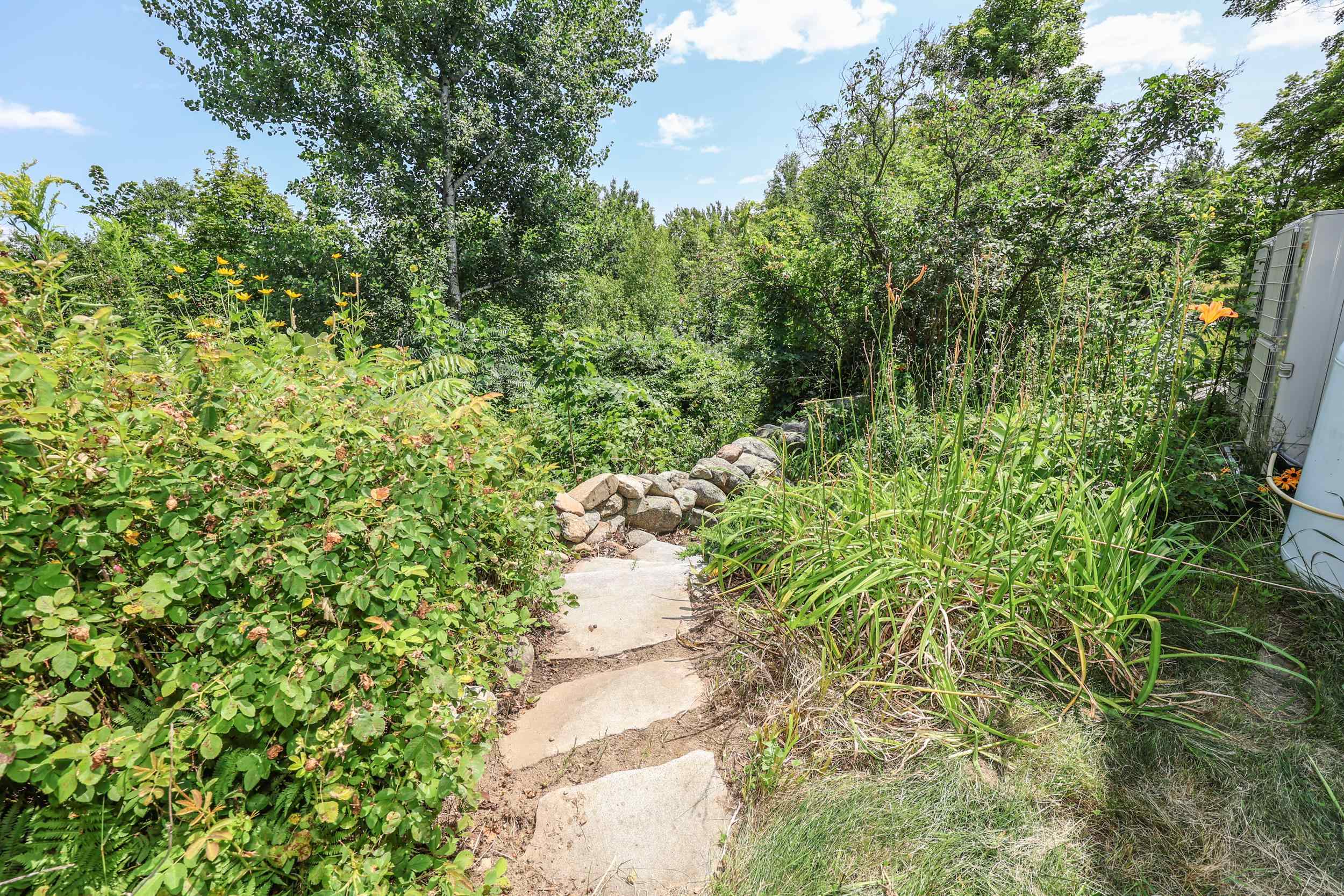 558 East Deering Road Property Photo 44