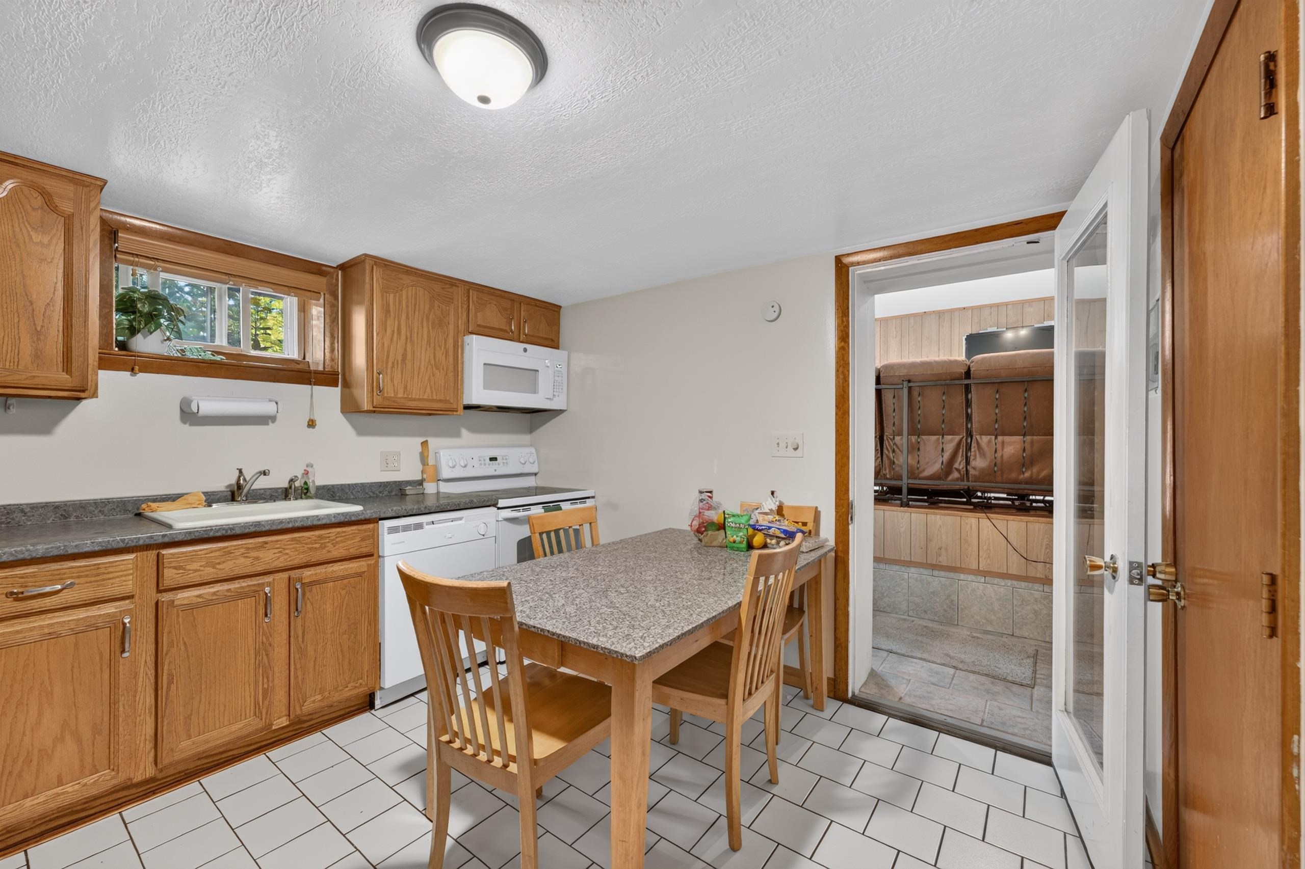 48 Mansion Hill Drive Property Photo 43