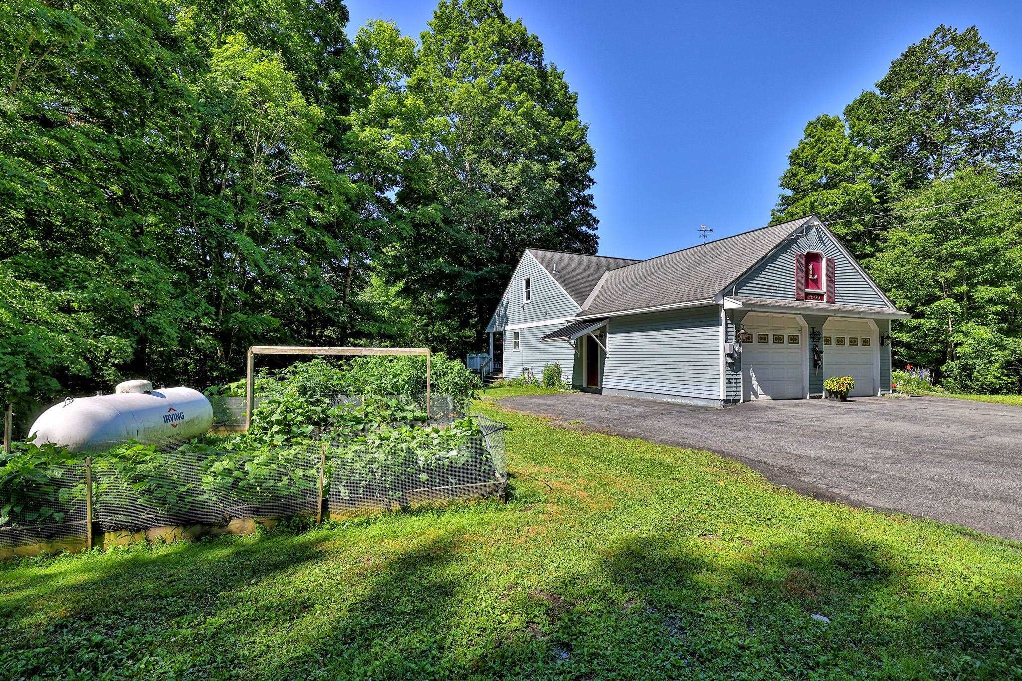2500 Morse Hollow Road Property Photo 4