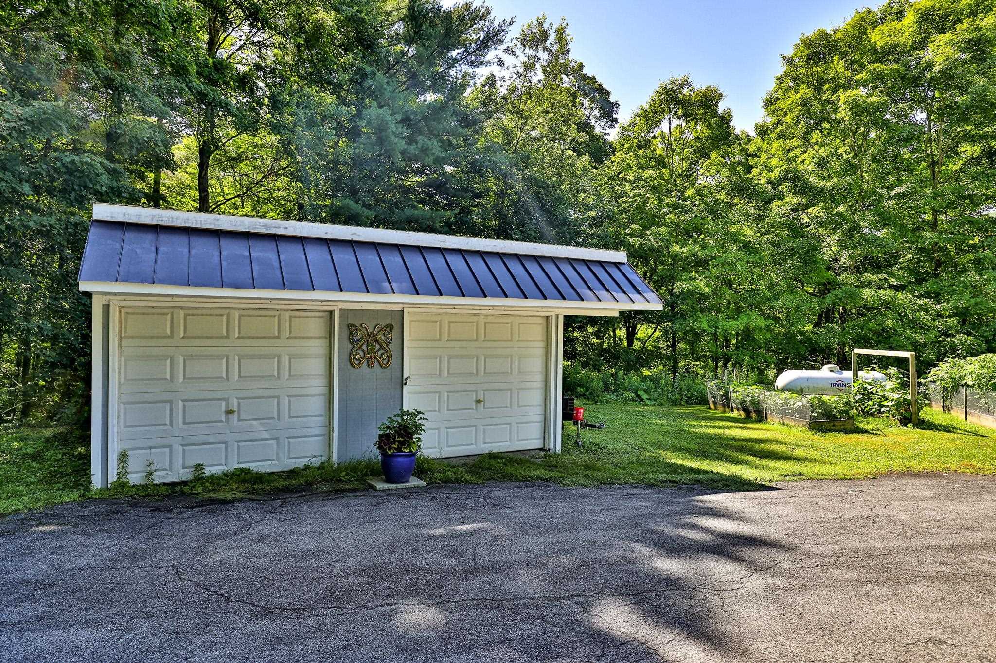2500 Morse Hollow Road Property Photo 6