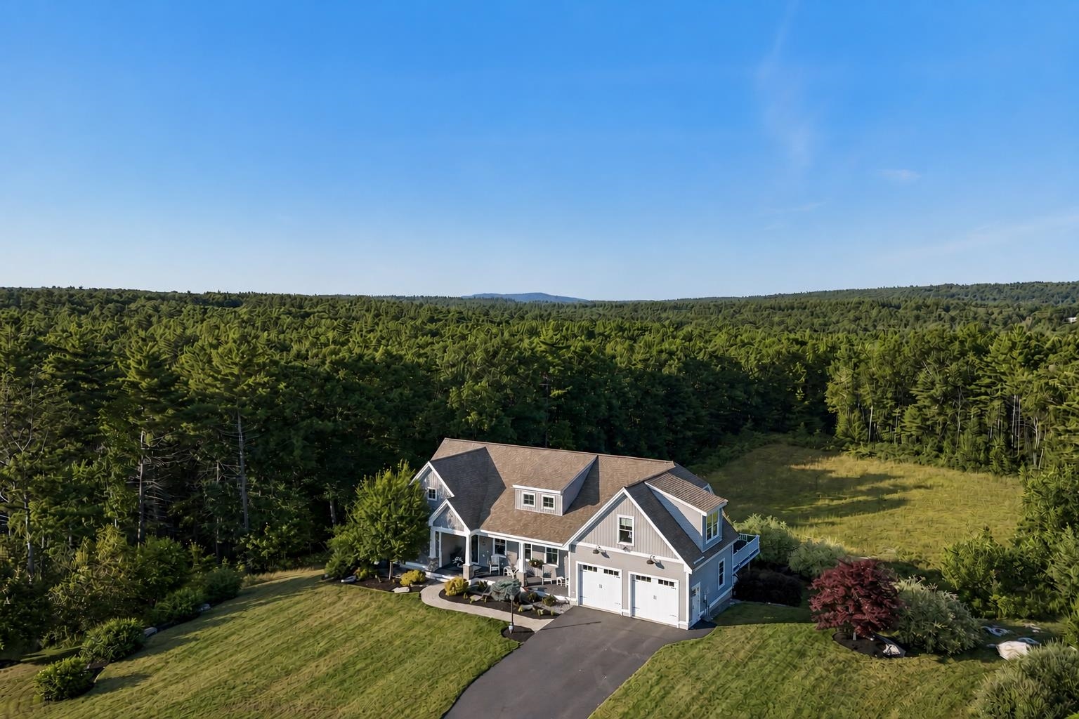 18 Sunrise Circle Property Photo 1