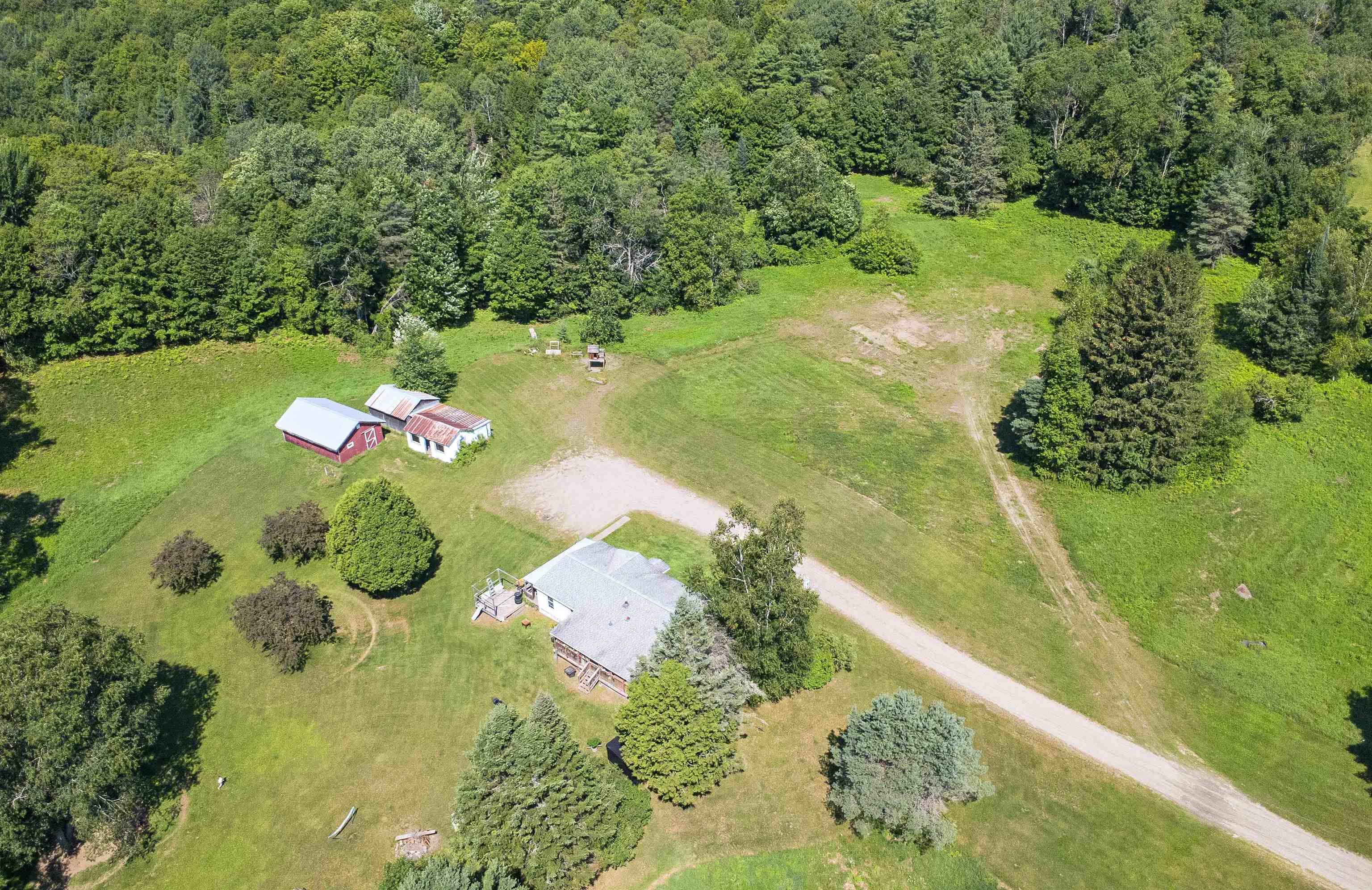845 Mcgoff Hill Property Photo 4