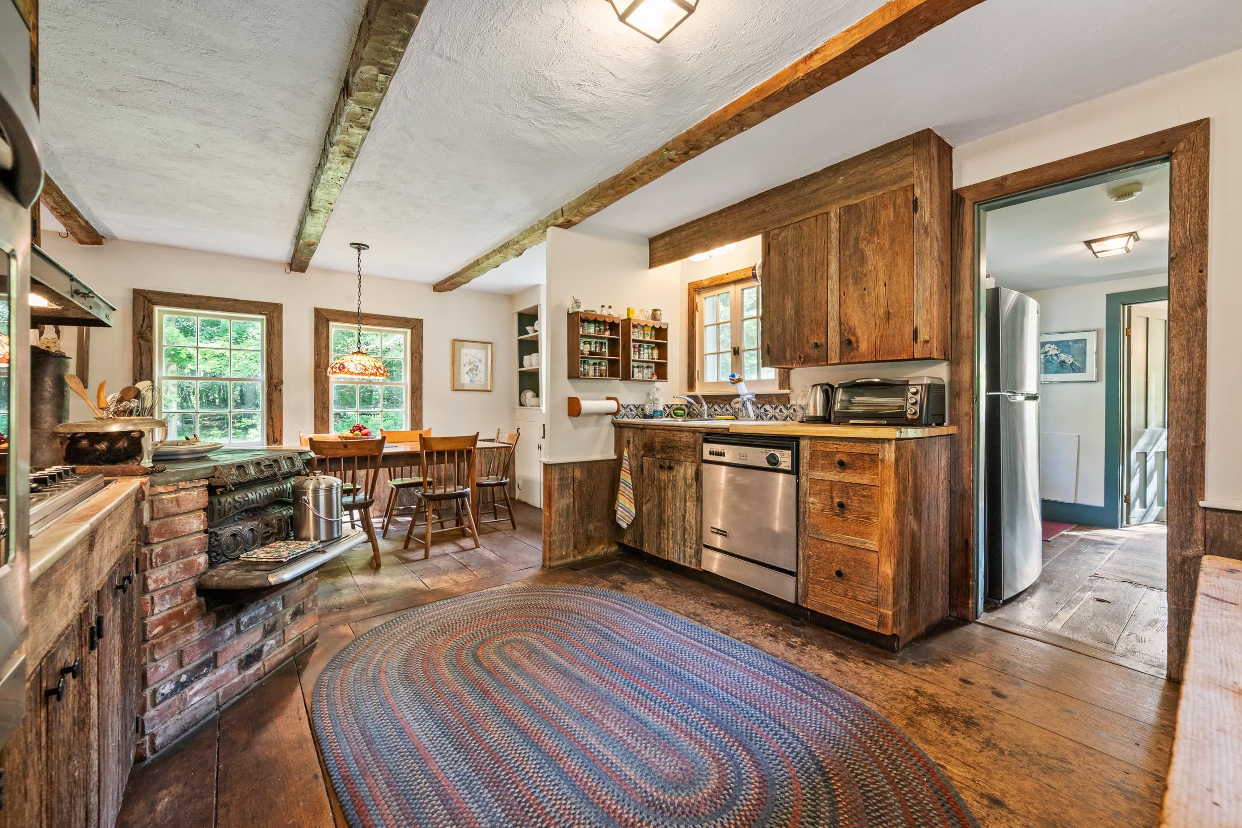 877 Lead Mine Road Property Photo 15