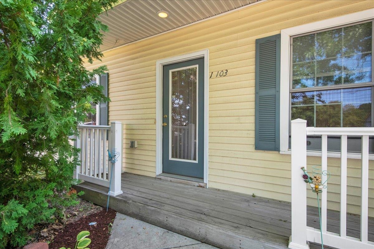 1 Atrium Way Property Photo 2