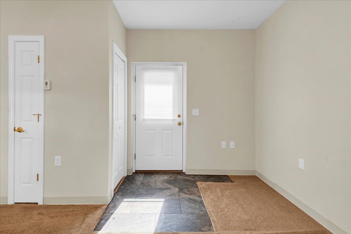 1 Atrium Way Property Photo 12