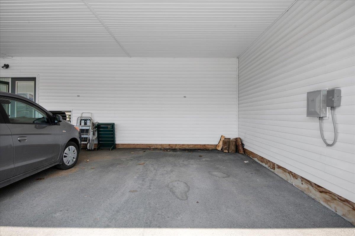 1 Atrium Way Property Photo 25