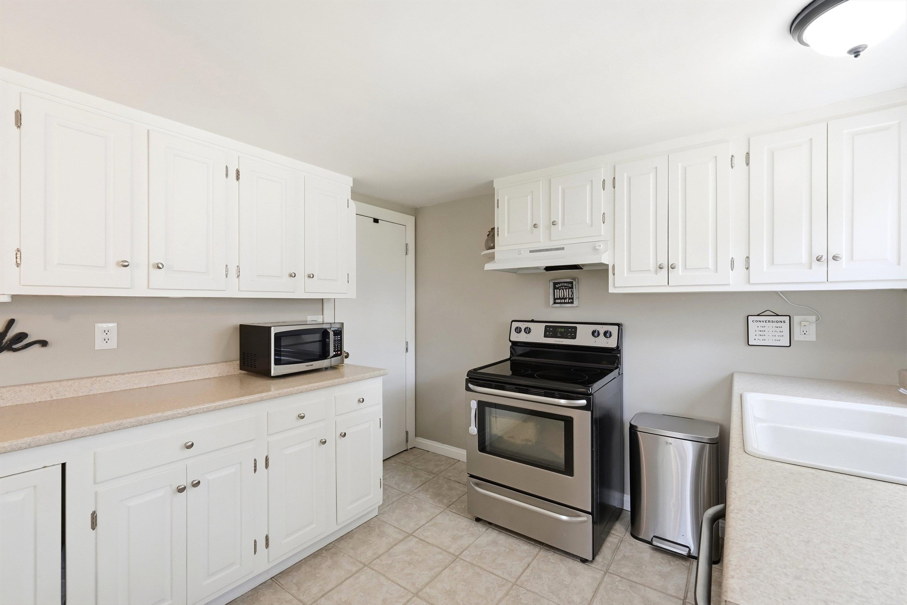 20 Webster Street Property Photo 17