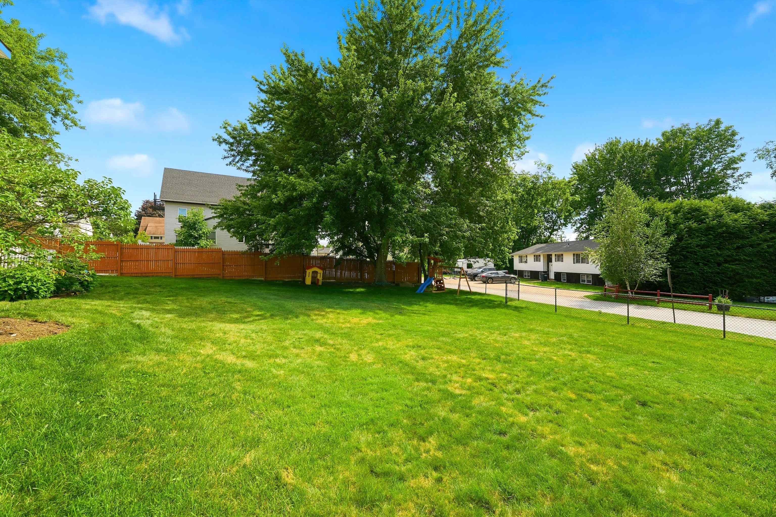 20 Webster Street Property Photo 35
