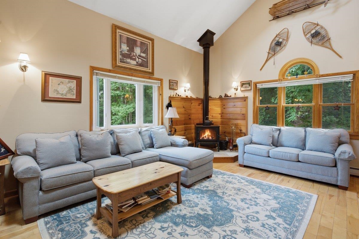 87 B Hill Road Property Photo 4