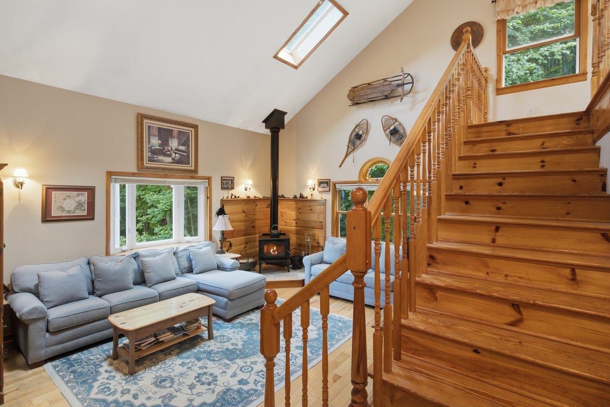 87 B Hill Road Property Photo 13