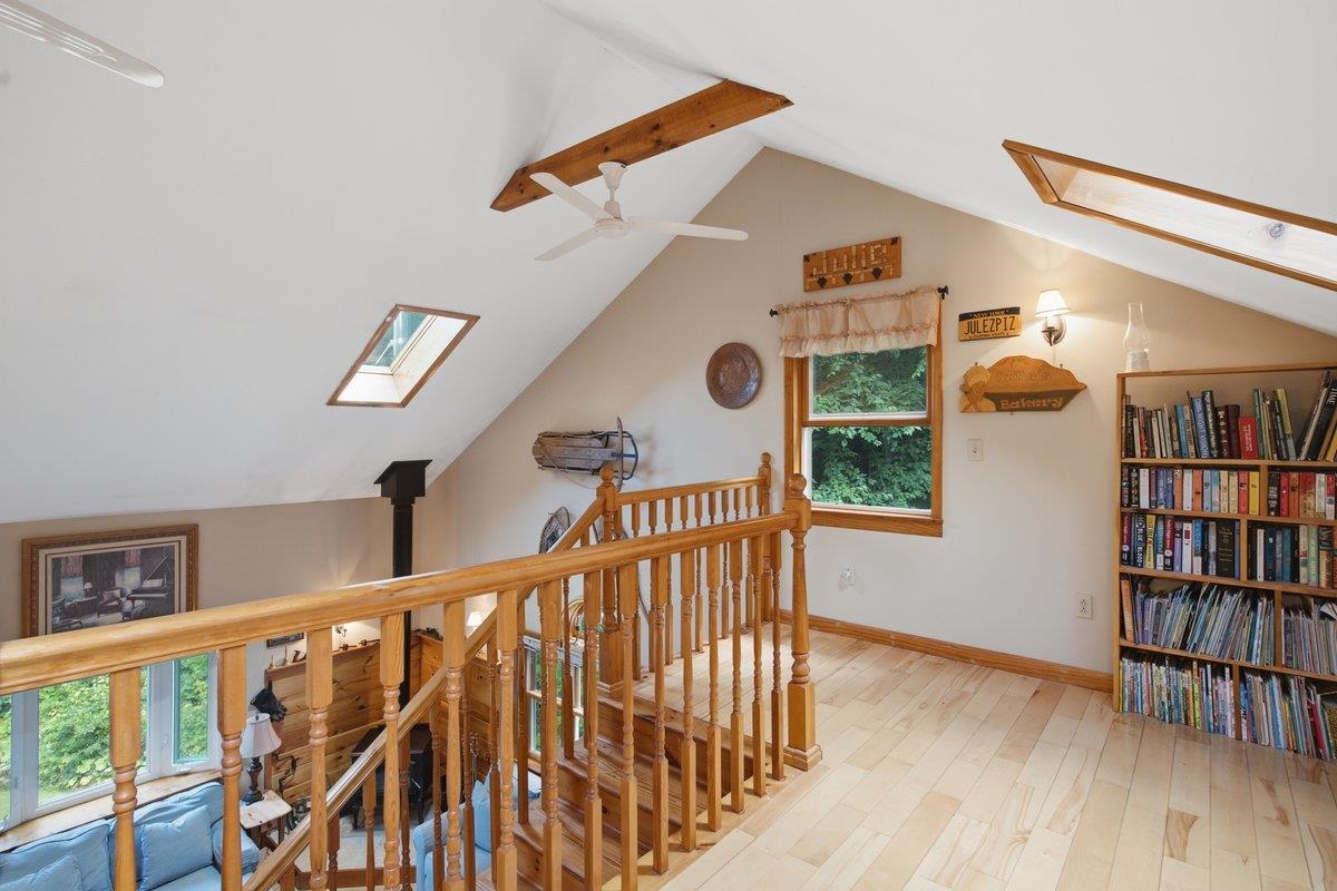 87 B Hill Road Property Photo 14