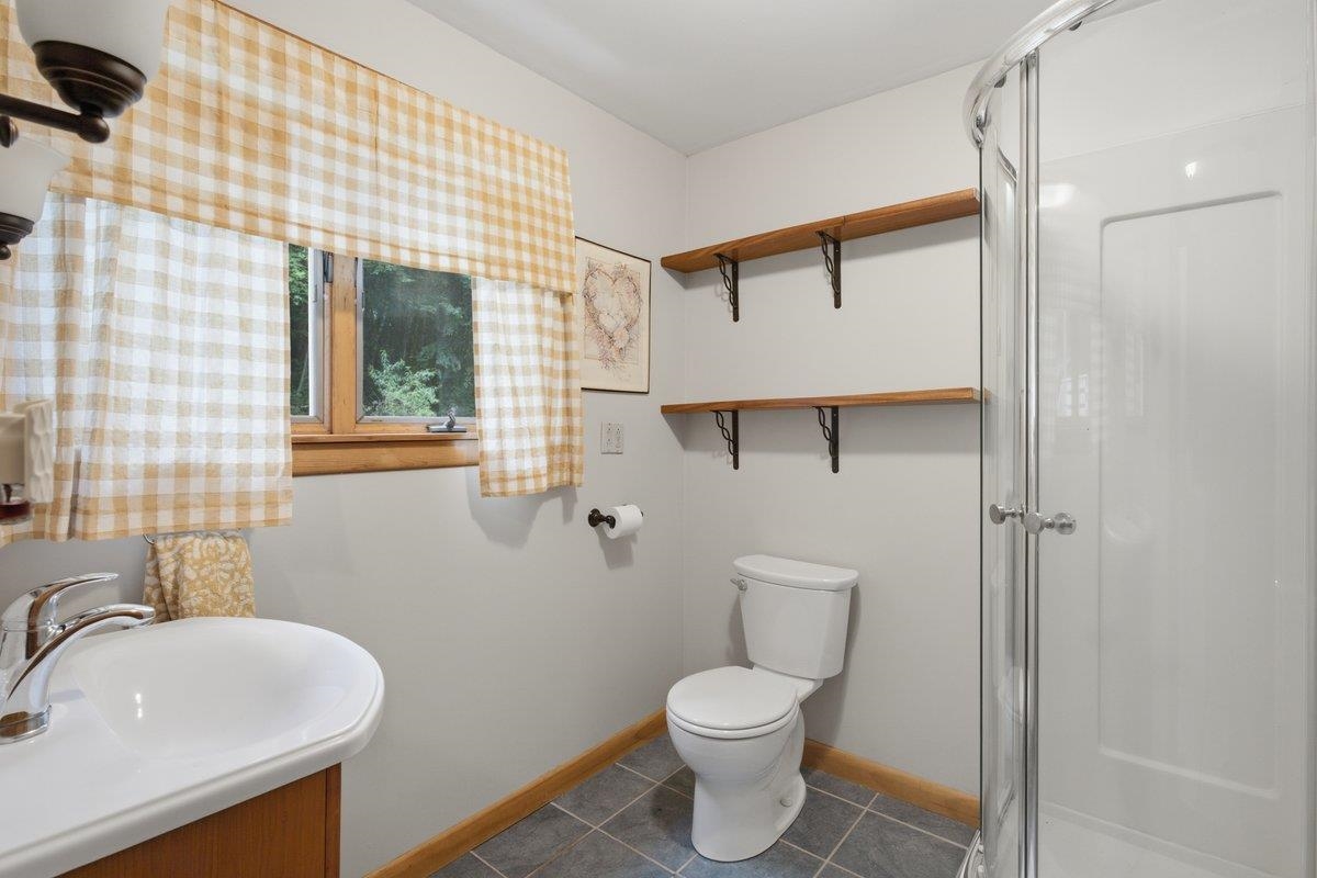 87 B Hill Road Property Photo 25