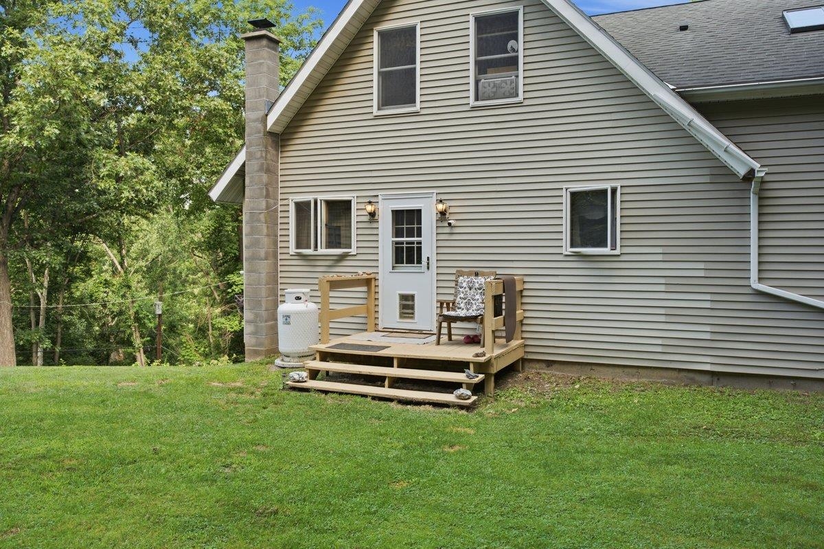 87 B Hill Road Property Photo 30