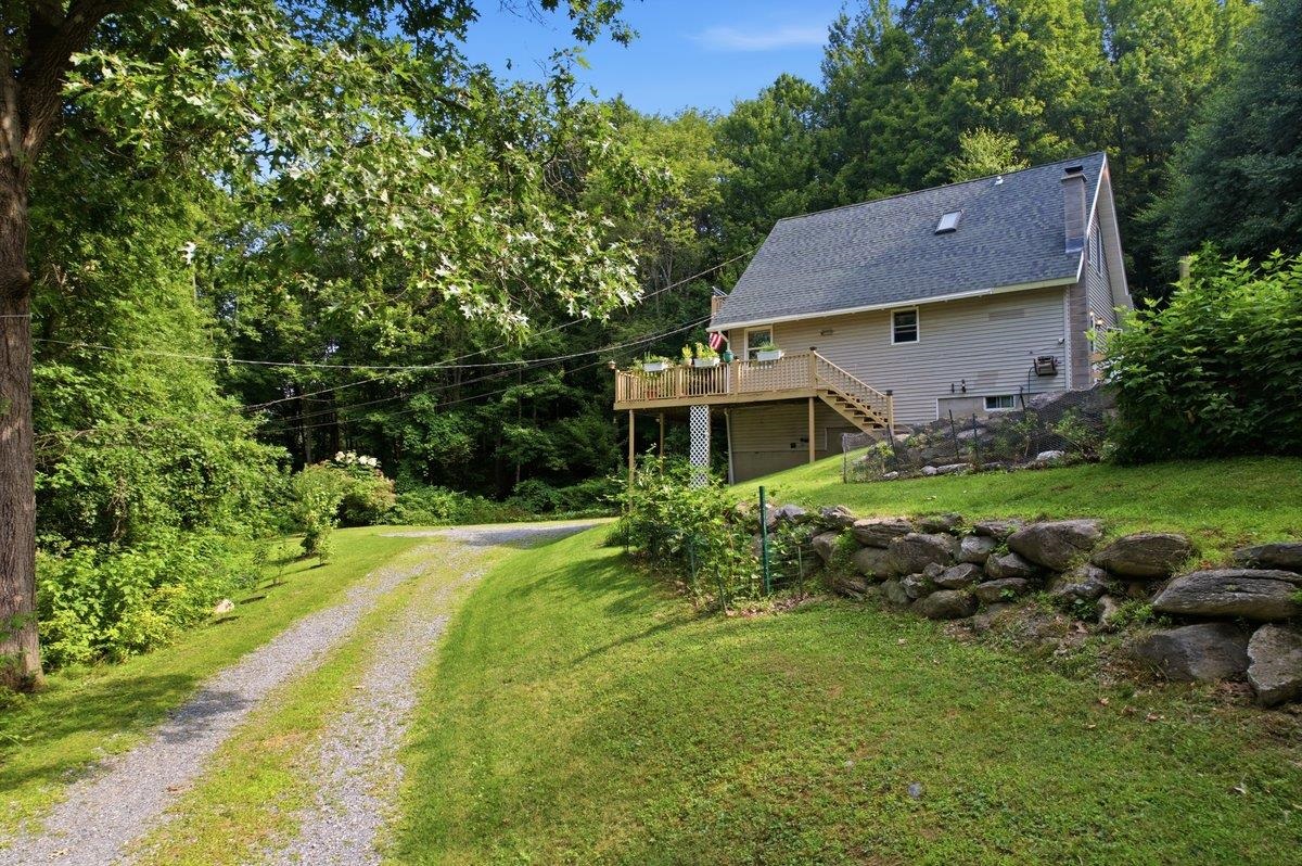 87 B Hill Road Property Photo 39
