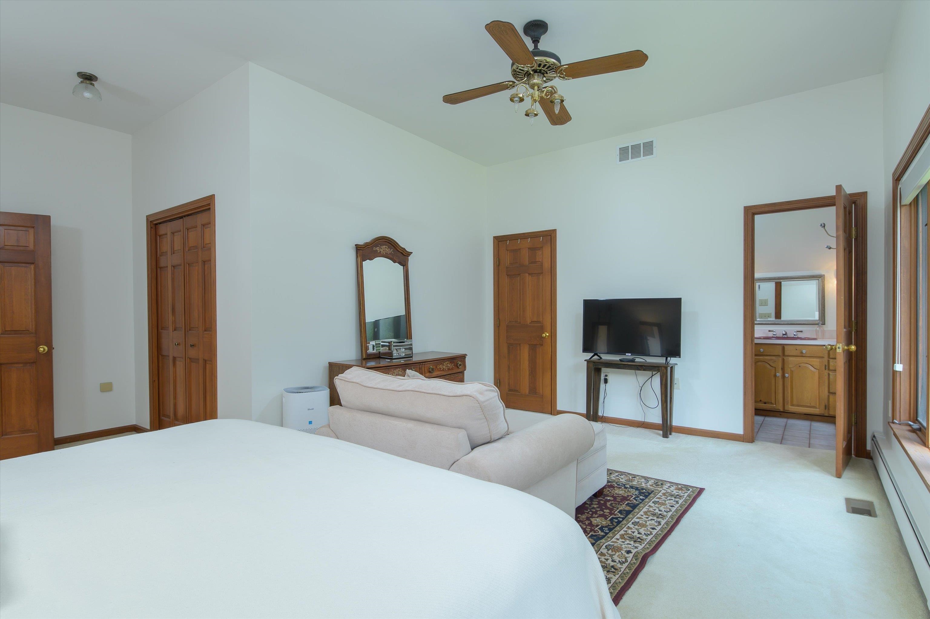 15 Skyline Drive Property Photo 22