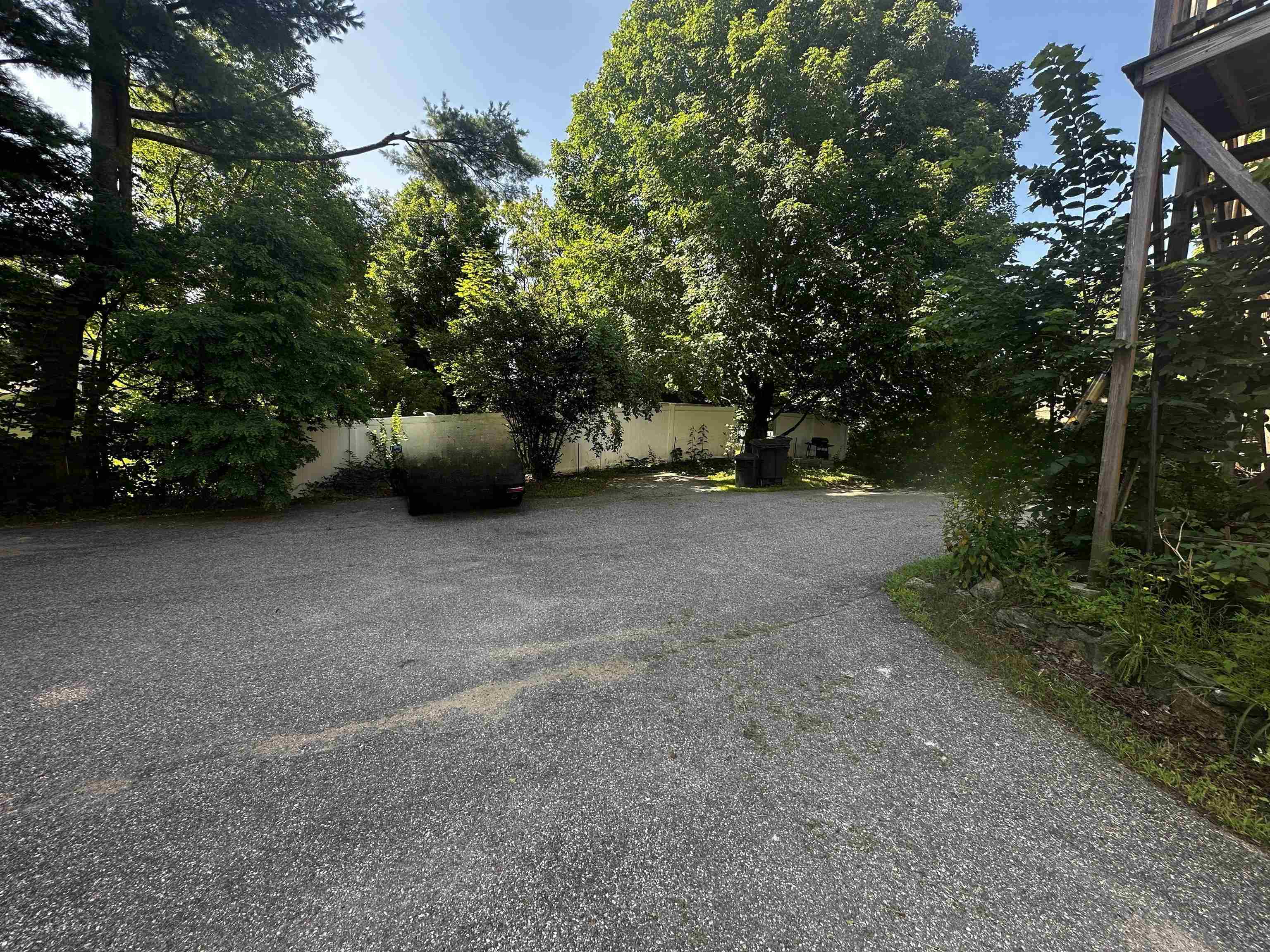 27 Holly Street Property Photo 4