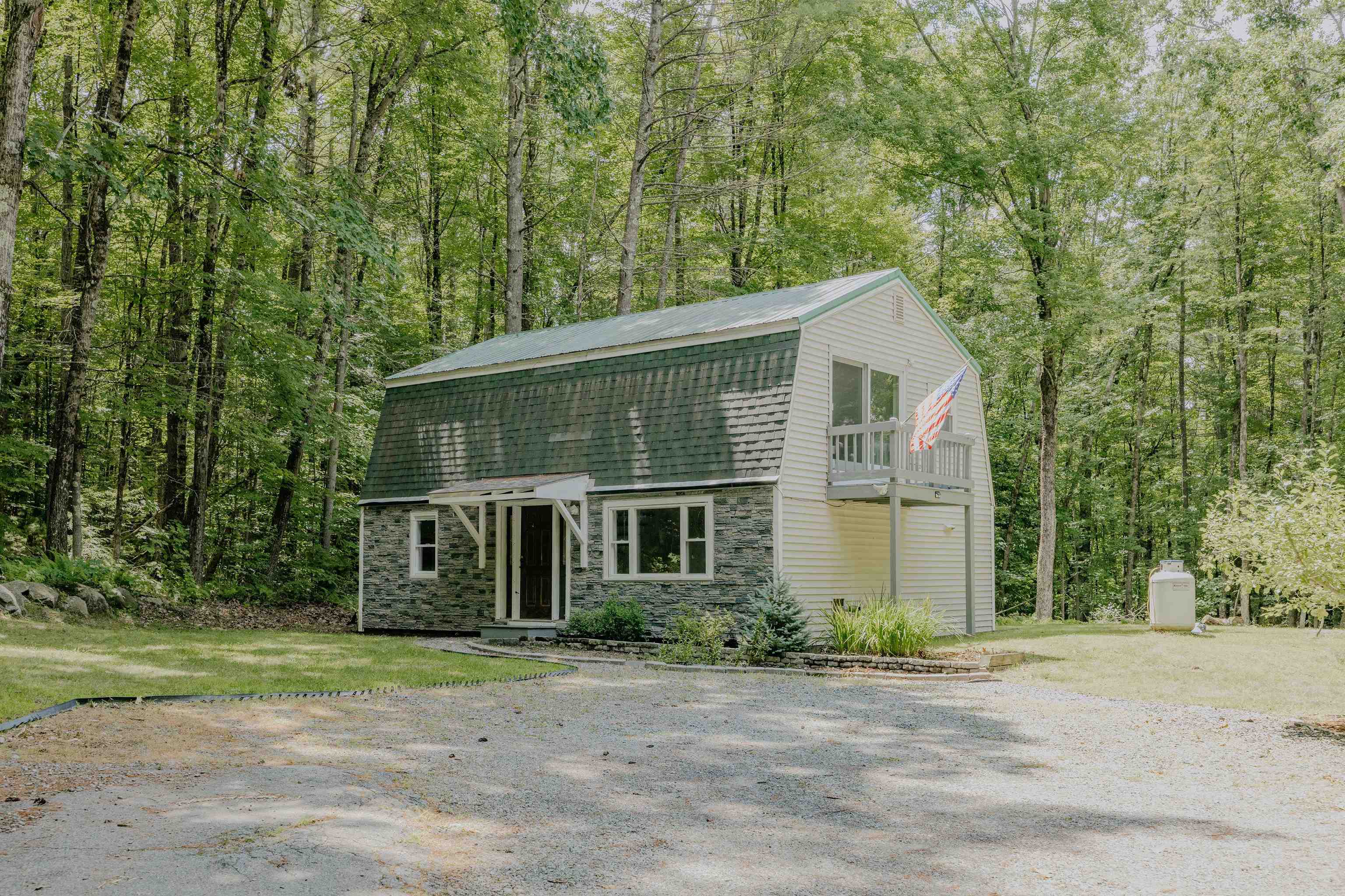 71 Oliver Hill Road Property Photo 4