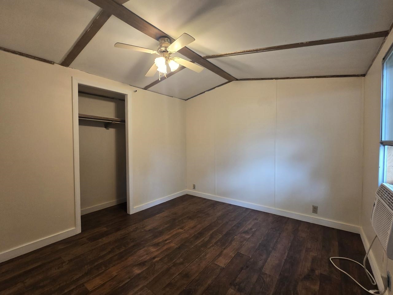 596 South Barre Road Property Photo 10