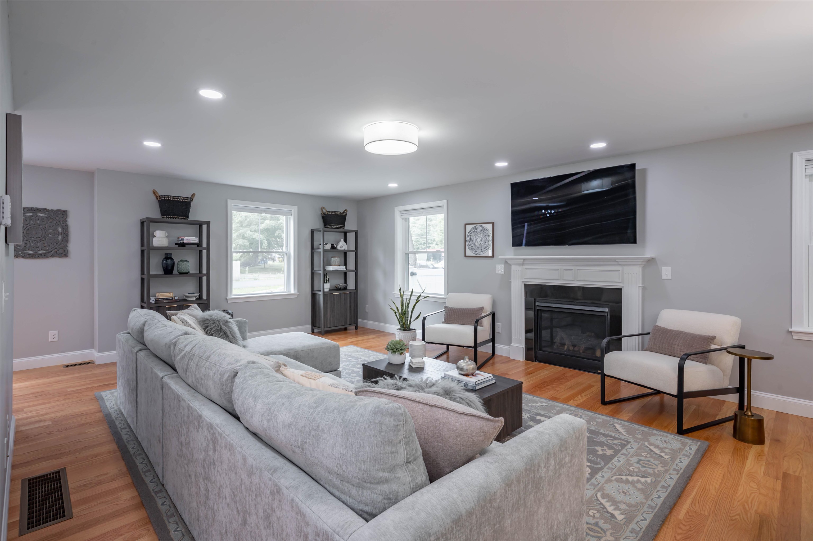 2 Lorelai Way Property Photo 22