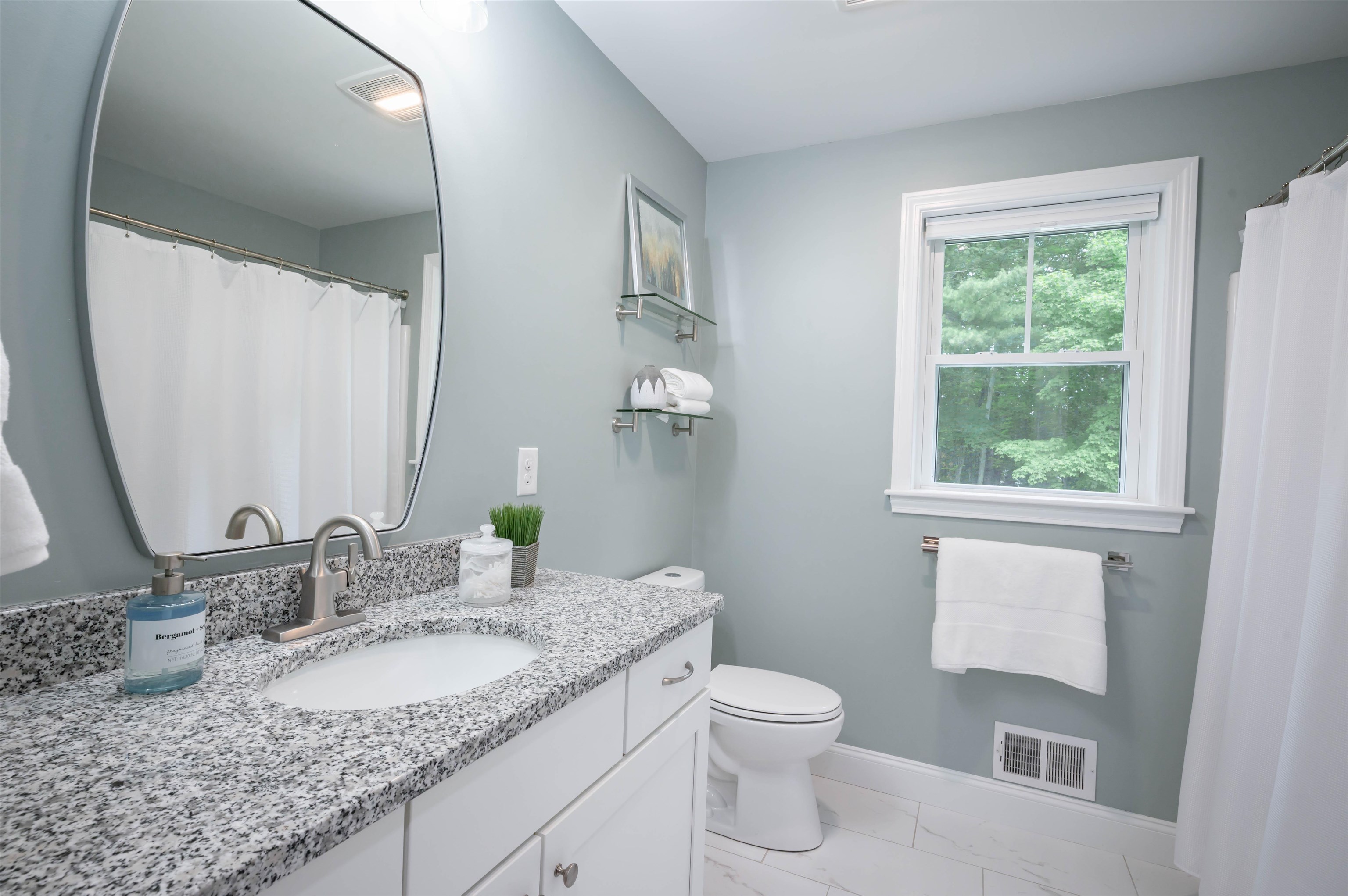 2 Lorelai Way Property Photo 36