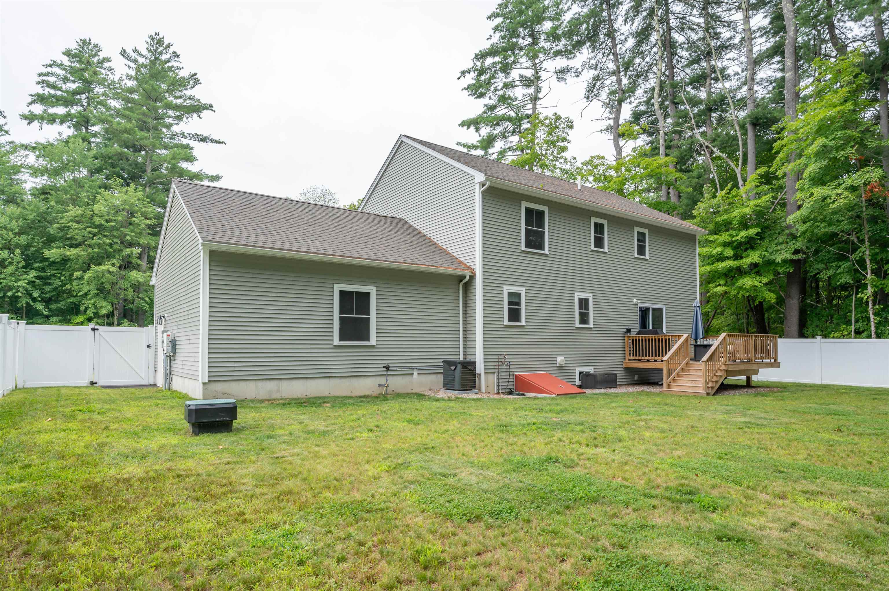 2 Lorelai Way Property Photo 46
