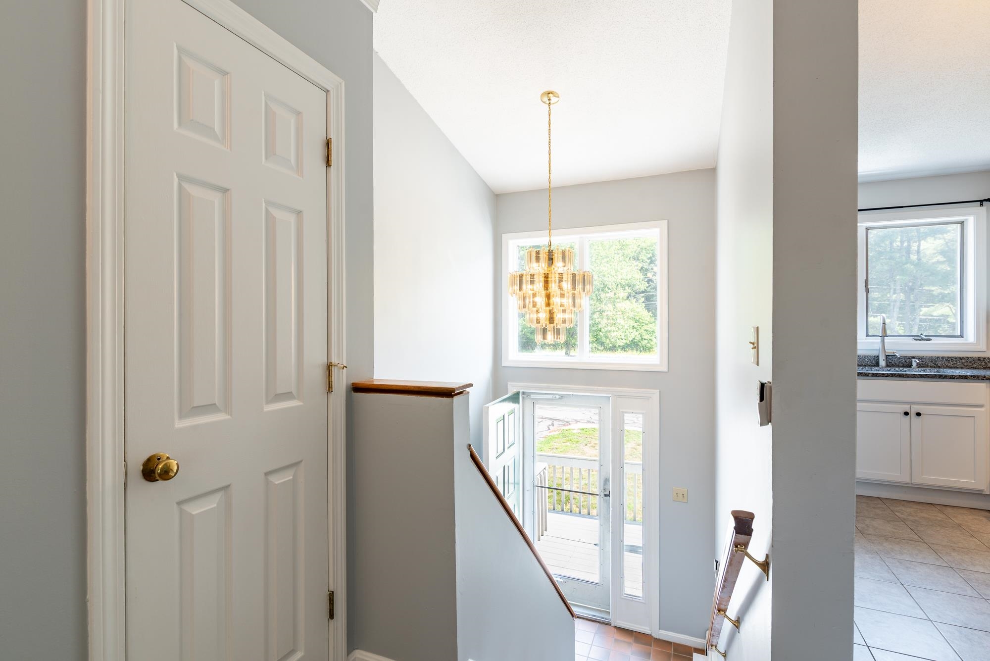 22 Meadowbrook Village Property Photo 8