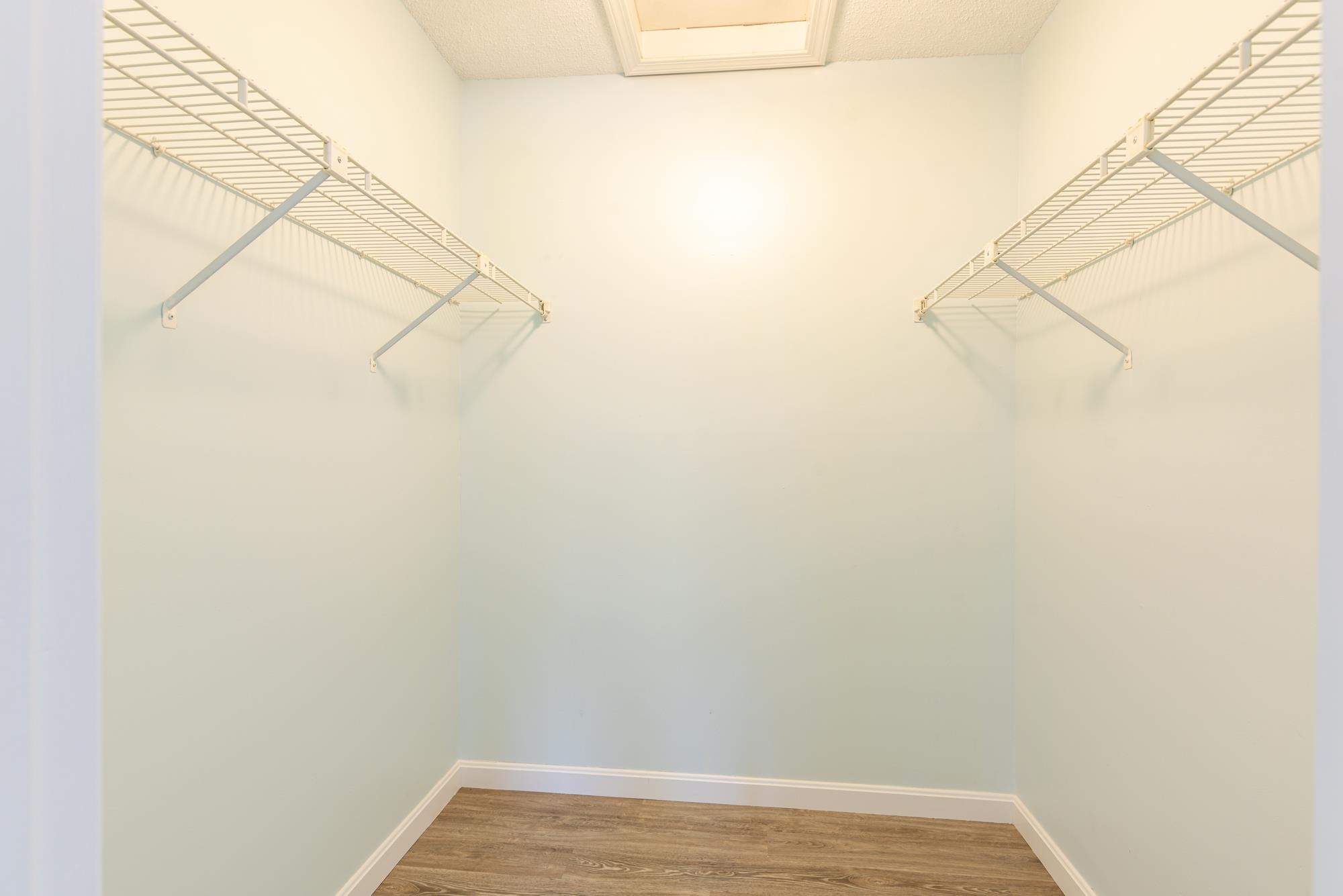22 Meadowbrook Village Property Photo 17