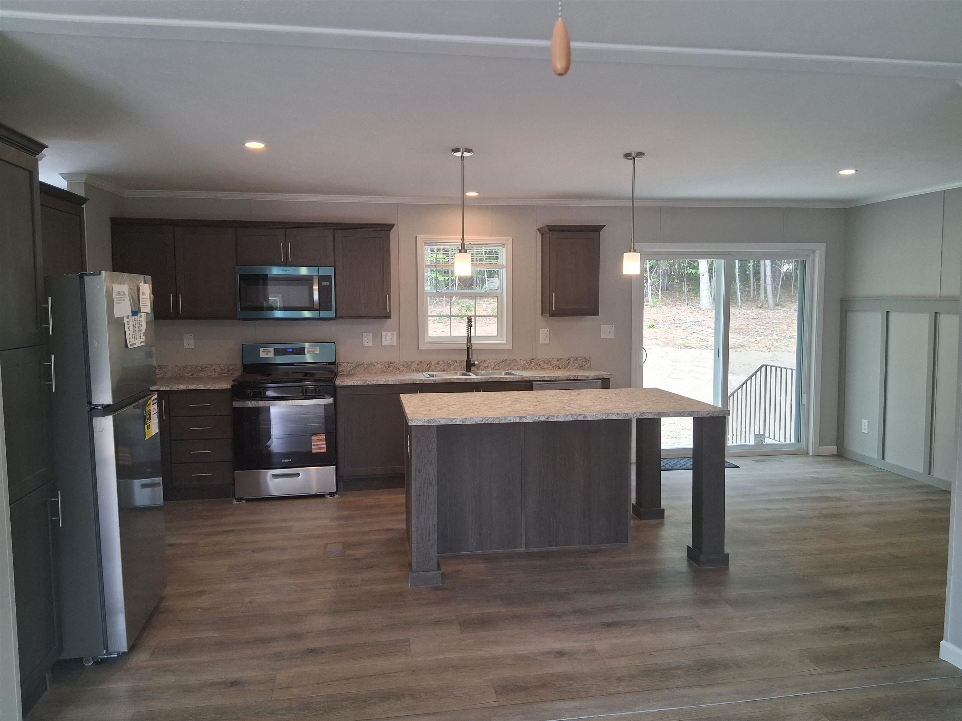 125 County Farm Road Property Photo 7
