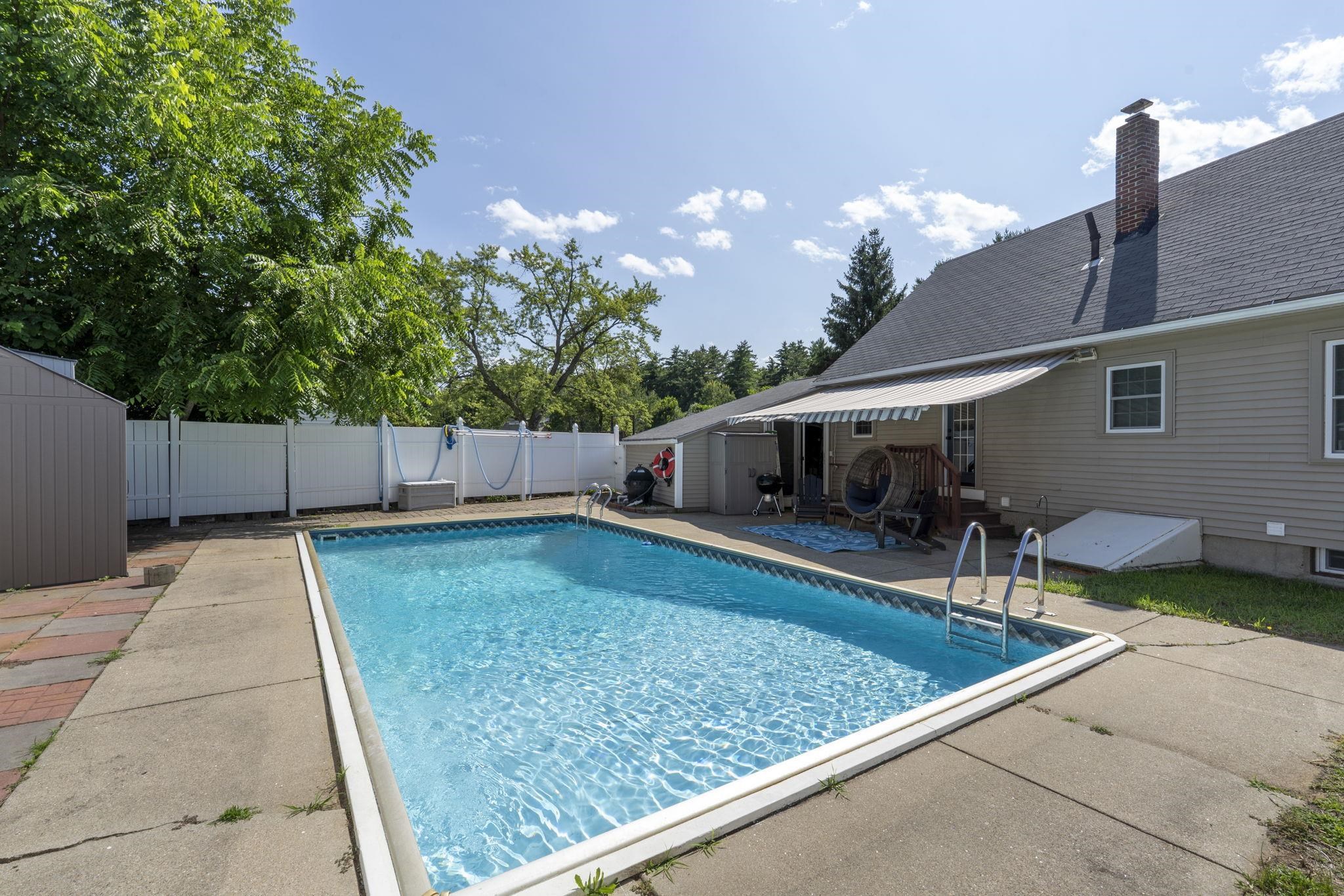 79 Bow Street Property Photo 46
