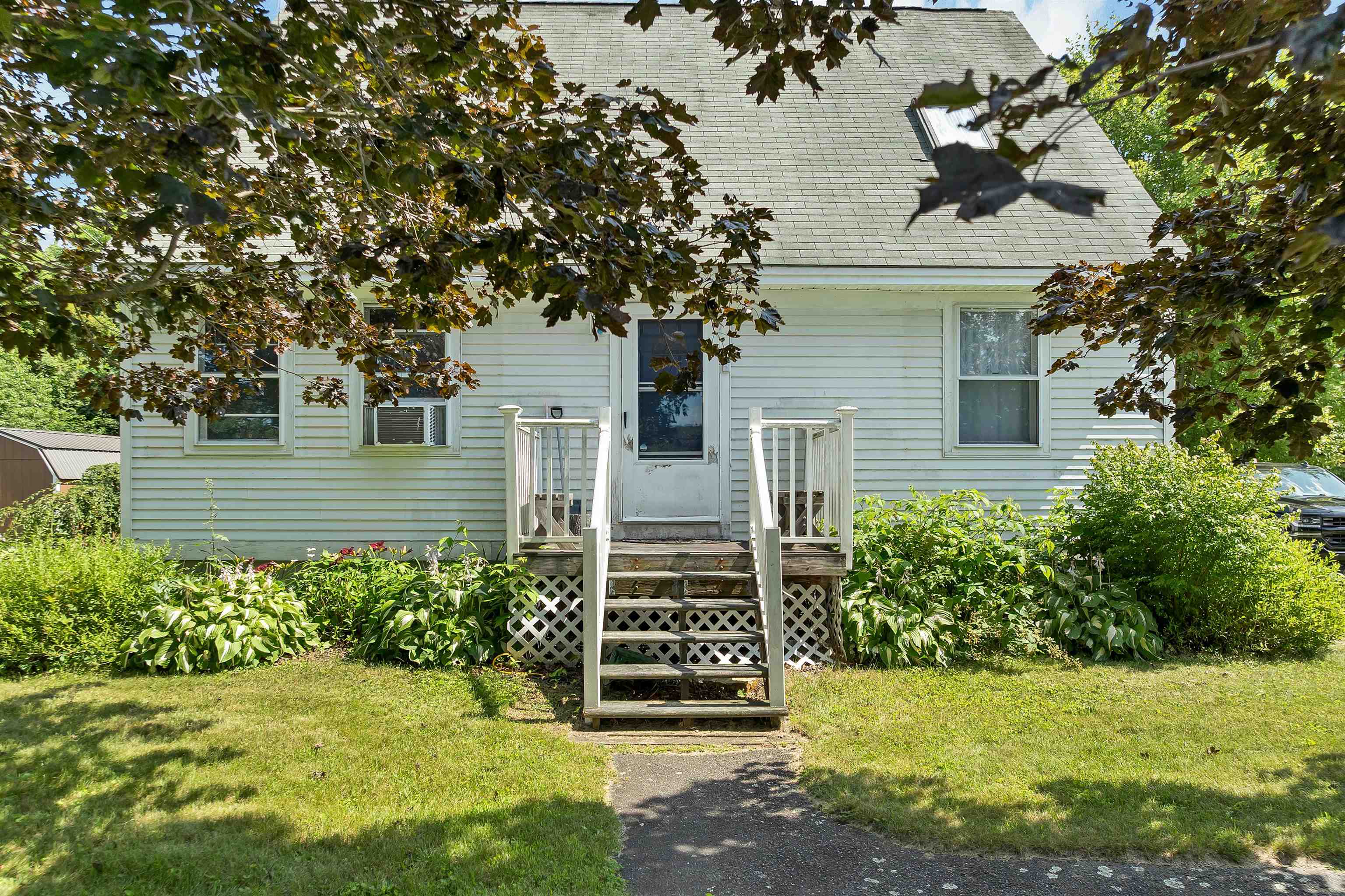 9 Alderwood Court Property Photo 6