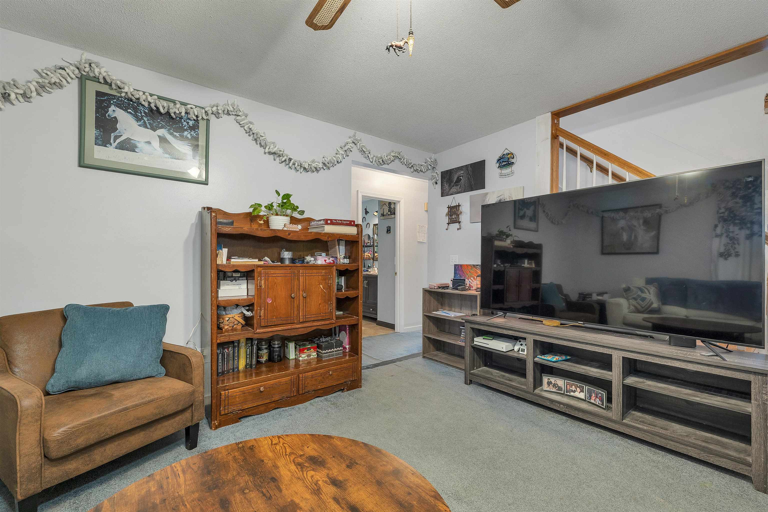 9 Alderwood Court Property Photo 8