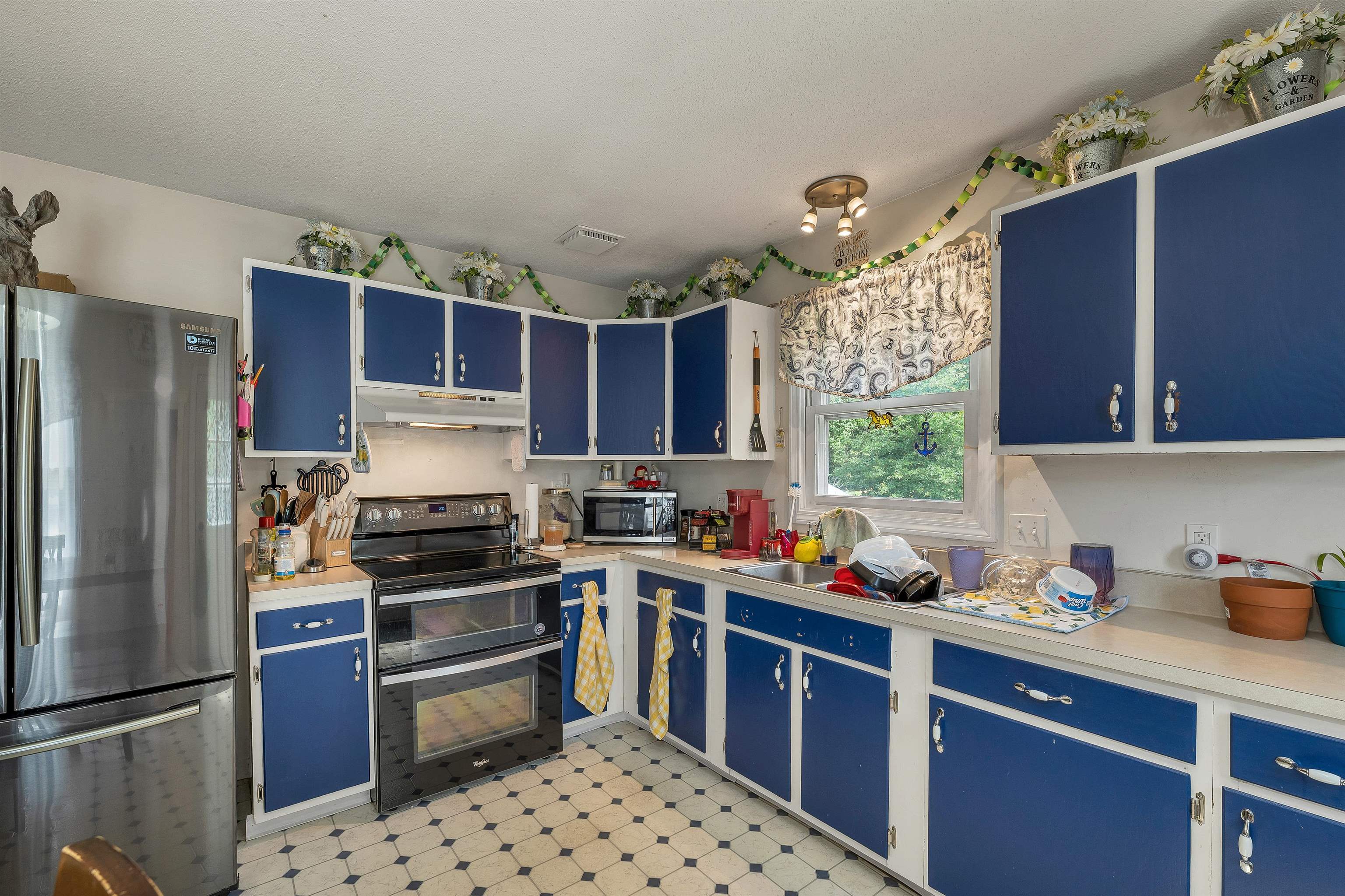 9 Alderwood Court Property Photo 13