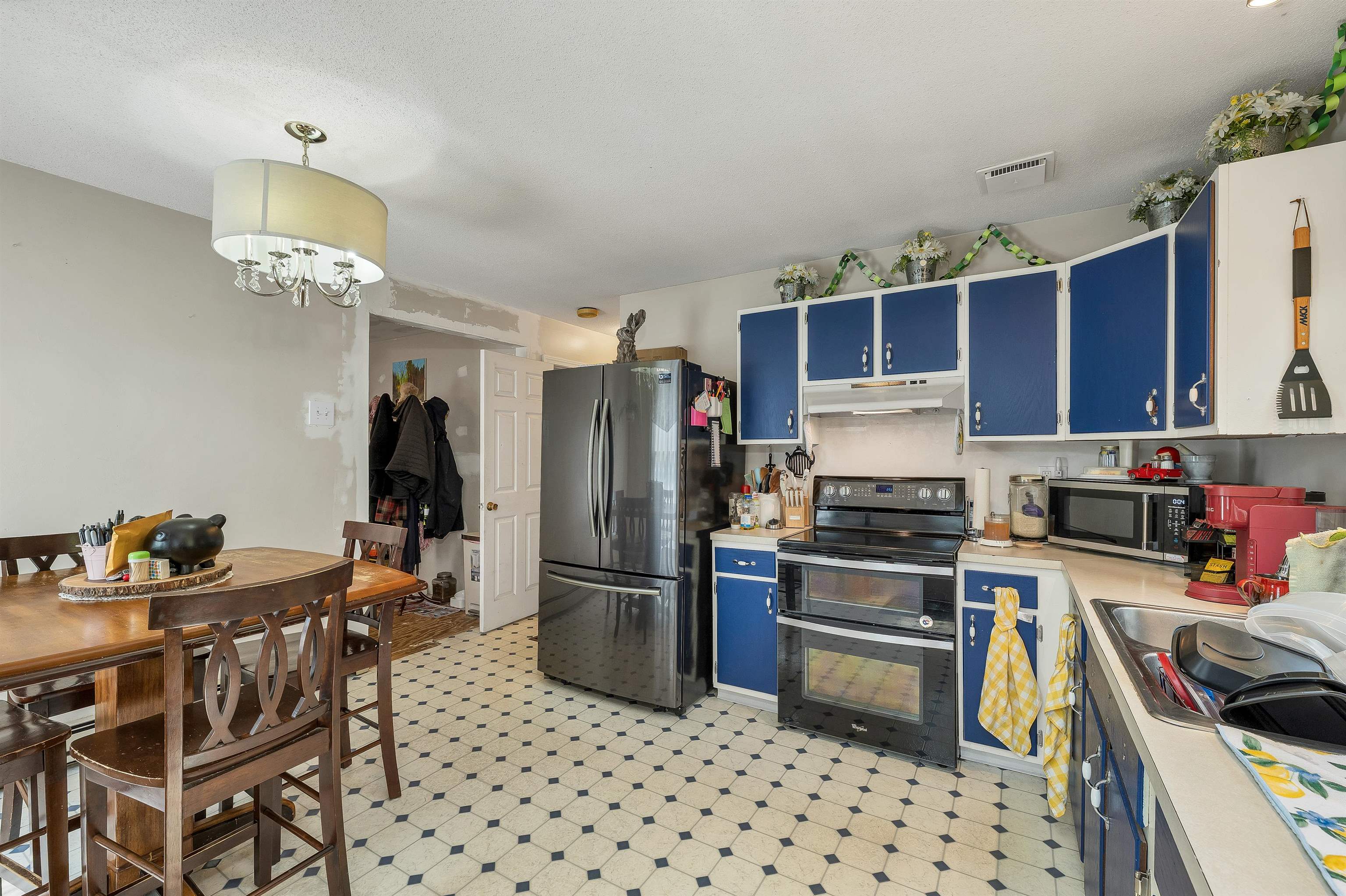 9 Alderwood Court Property Photo 14