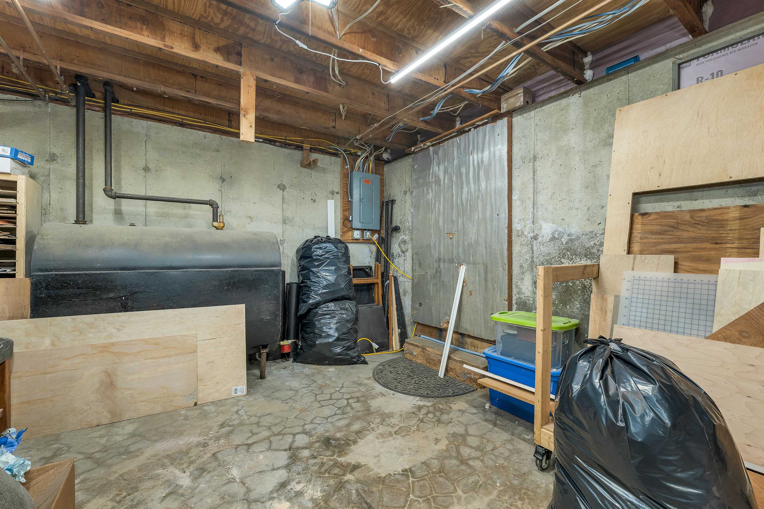 9 Alderwood Court Property Photo 22
