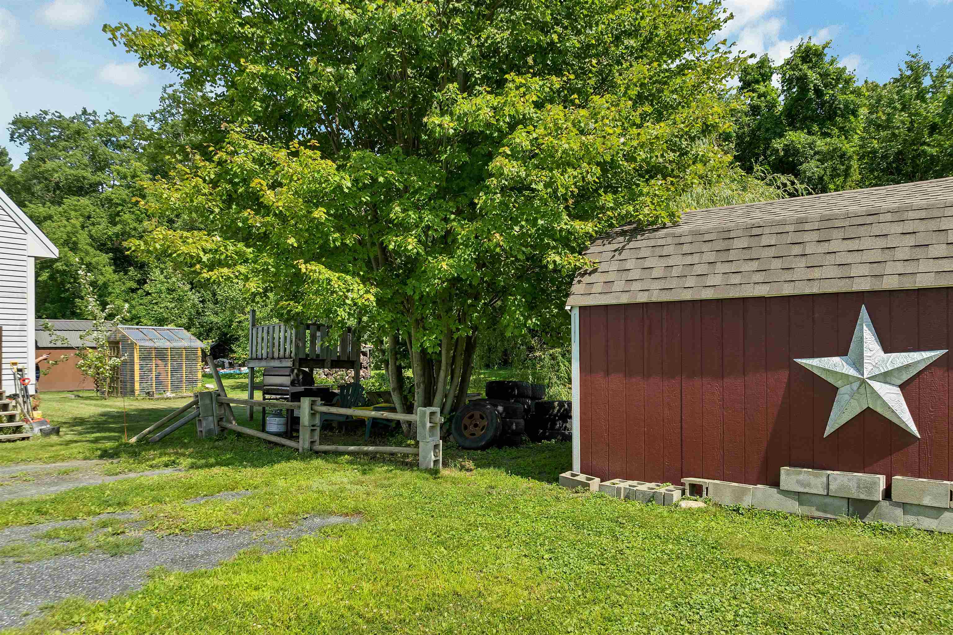 9 Alderwood Court Property Photo 25