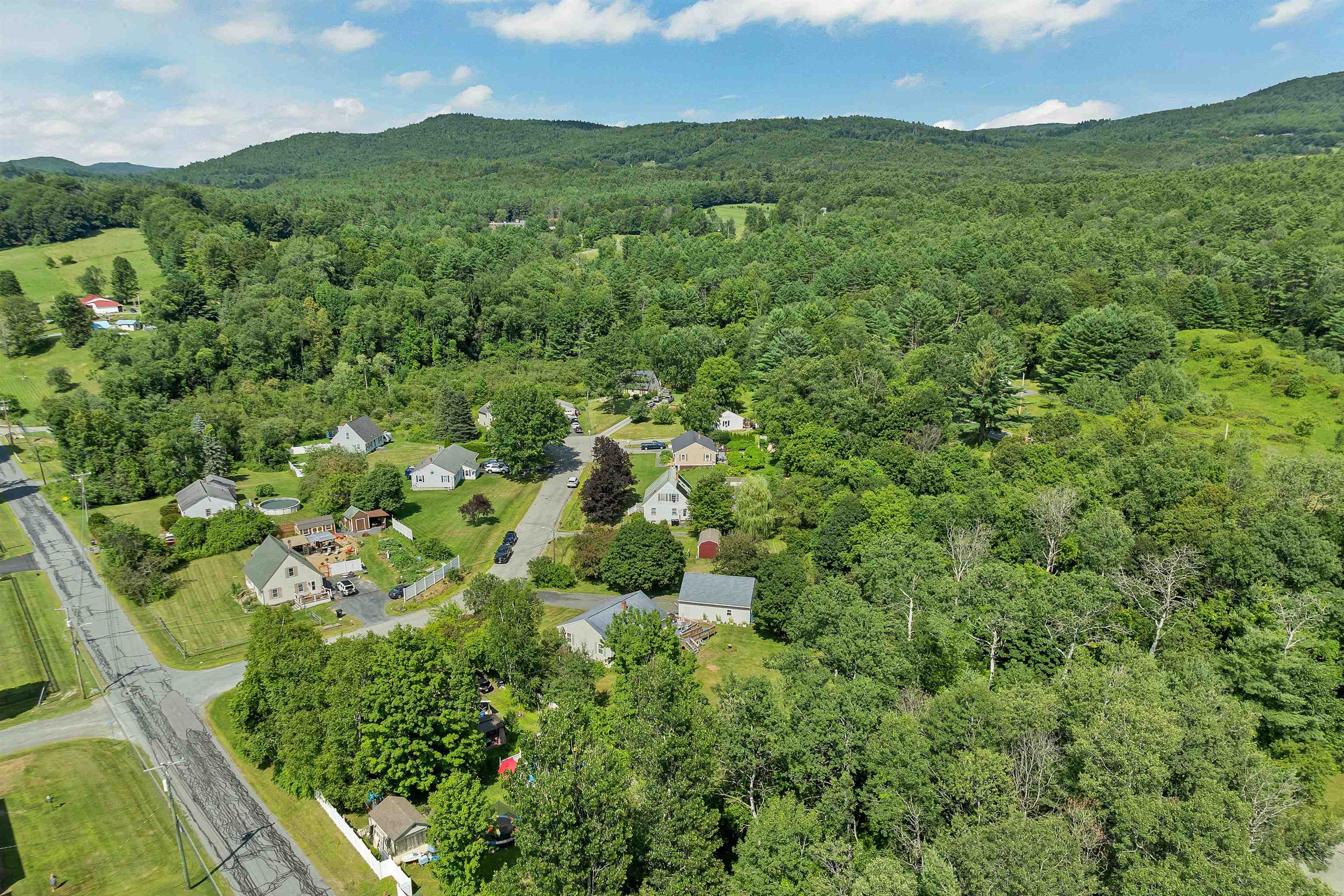 9 Alderwood Court Property Photo 33
