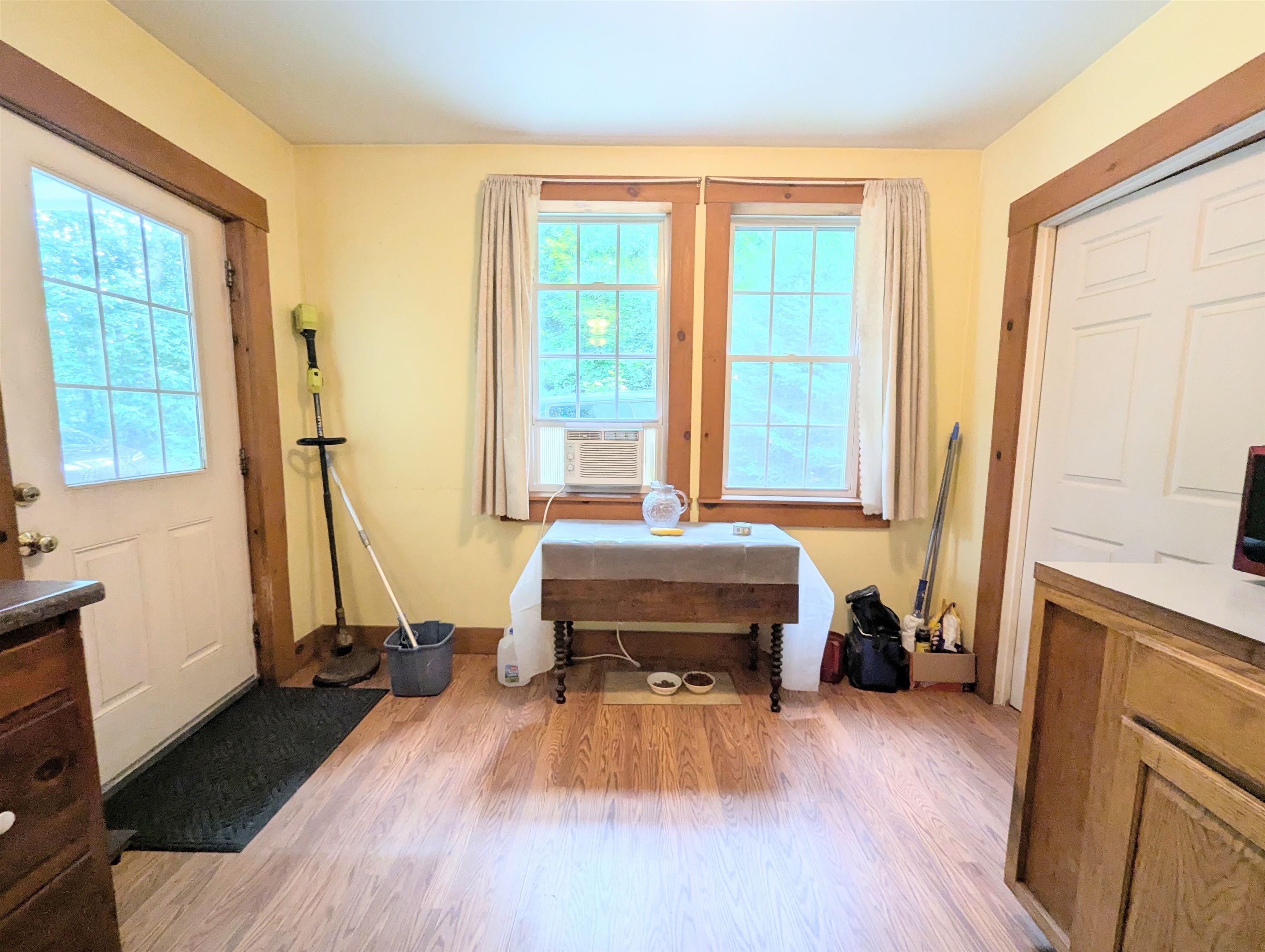 60 James Street Property Photo 8