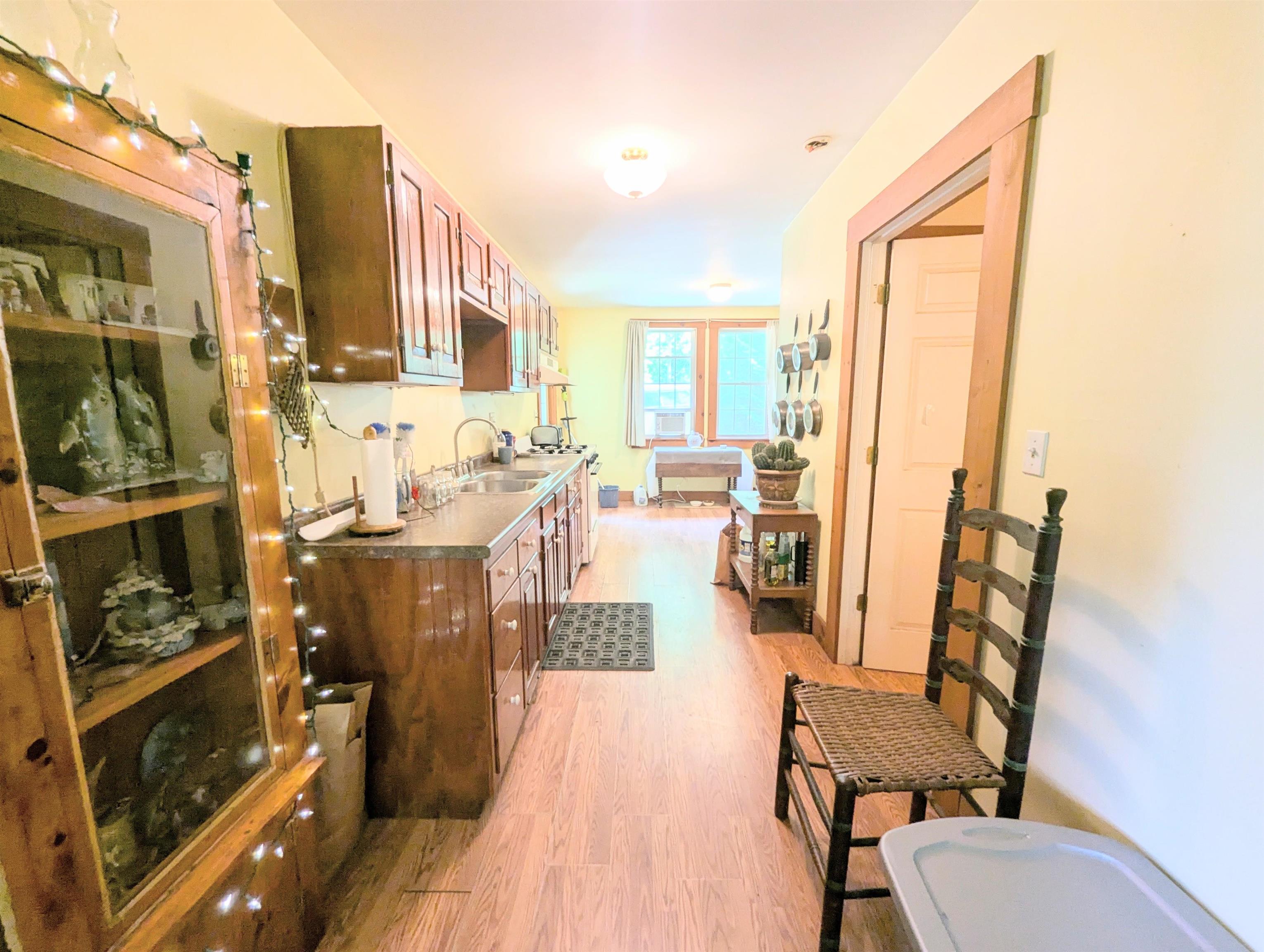 60 James Street Property Photo 13