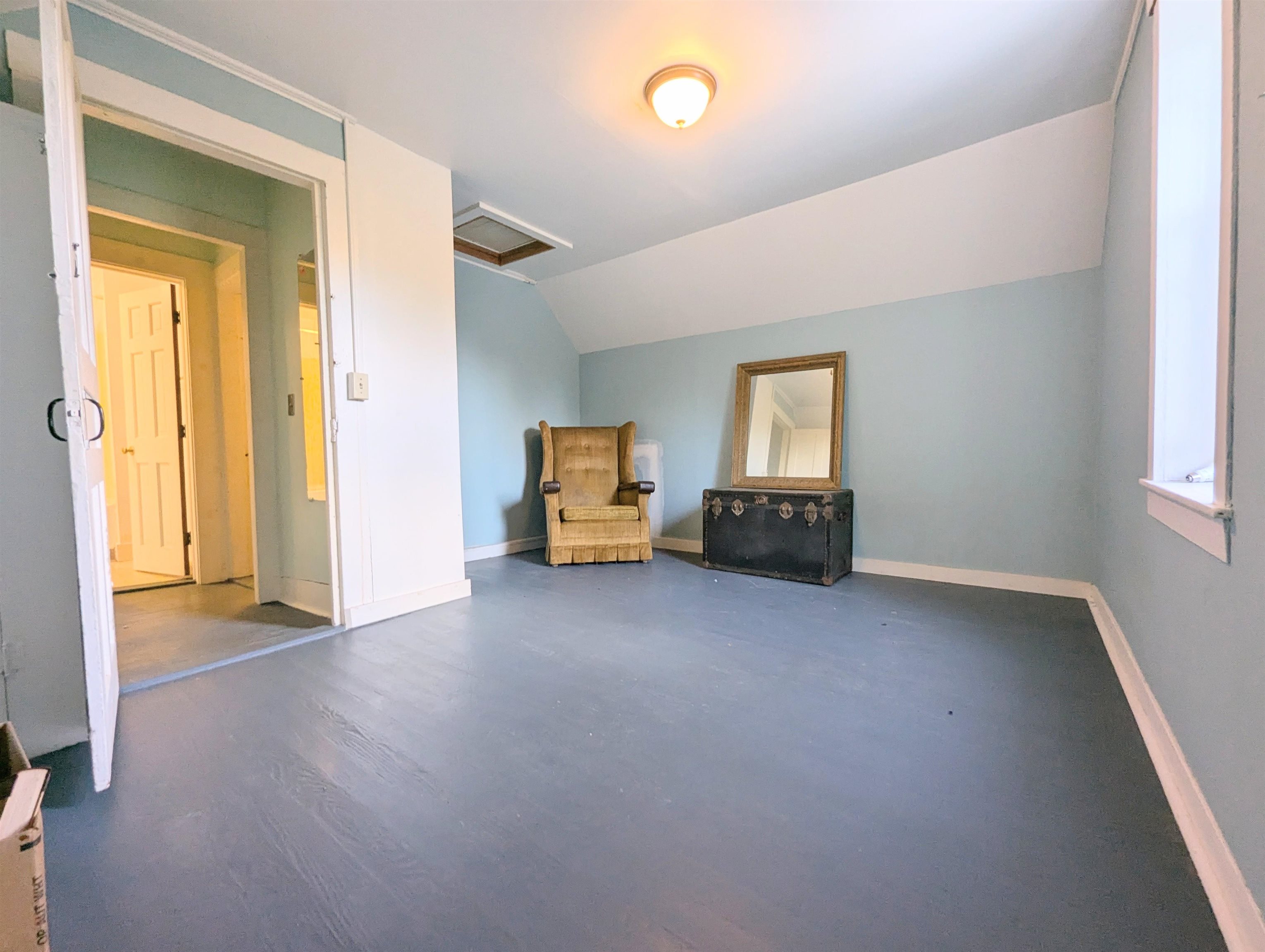 60 James Street Property Photo 26