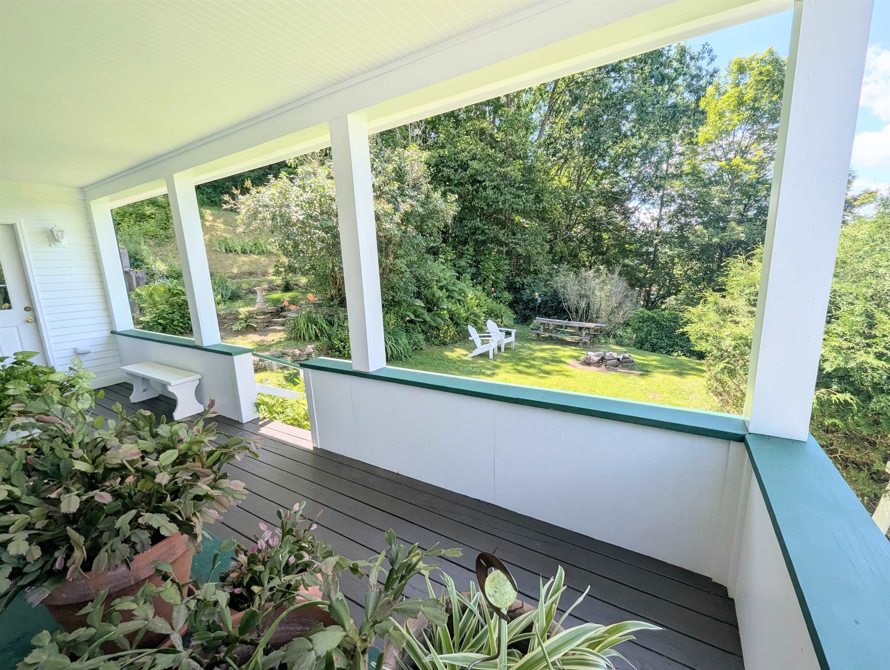 60 James Street Property Photo 42