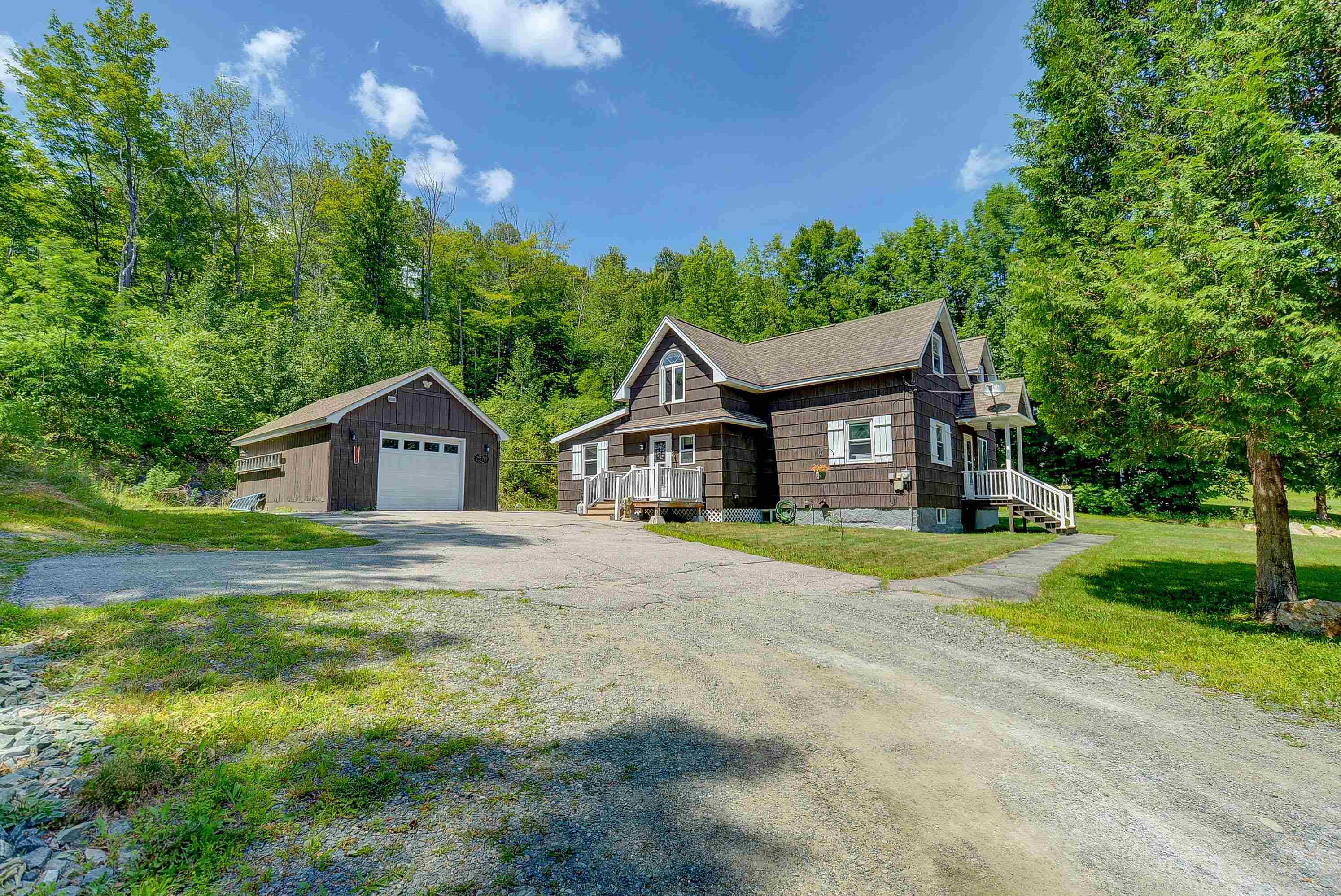 99 Wentworth Avenue Property Photo 1