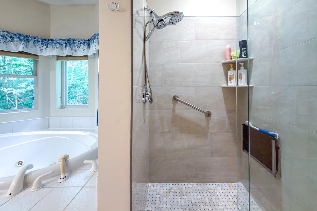 14 Fieldstone Drive Property Photo 41