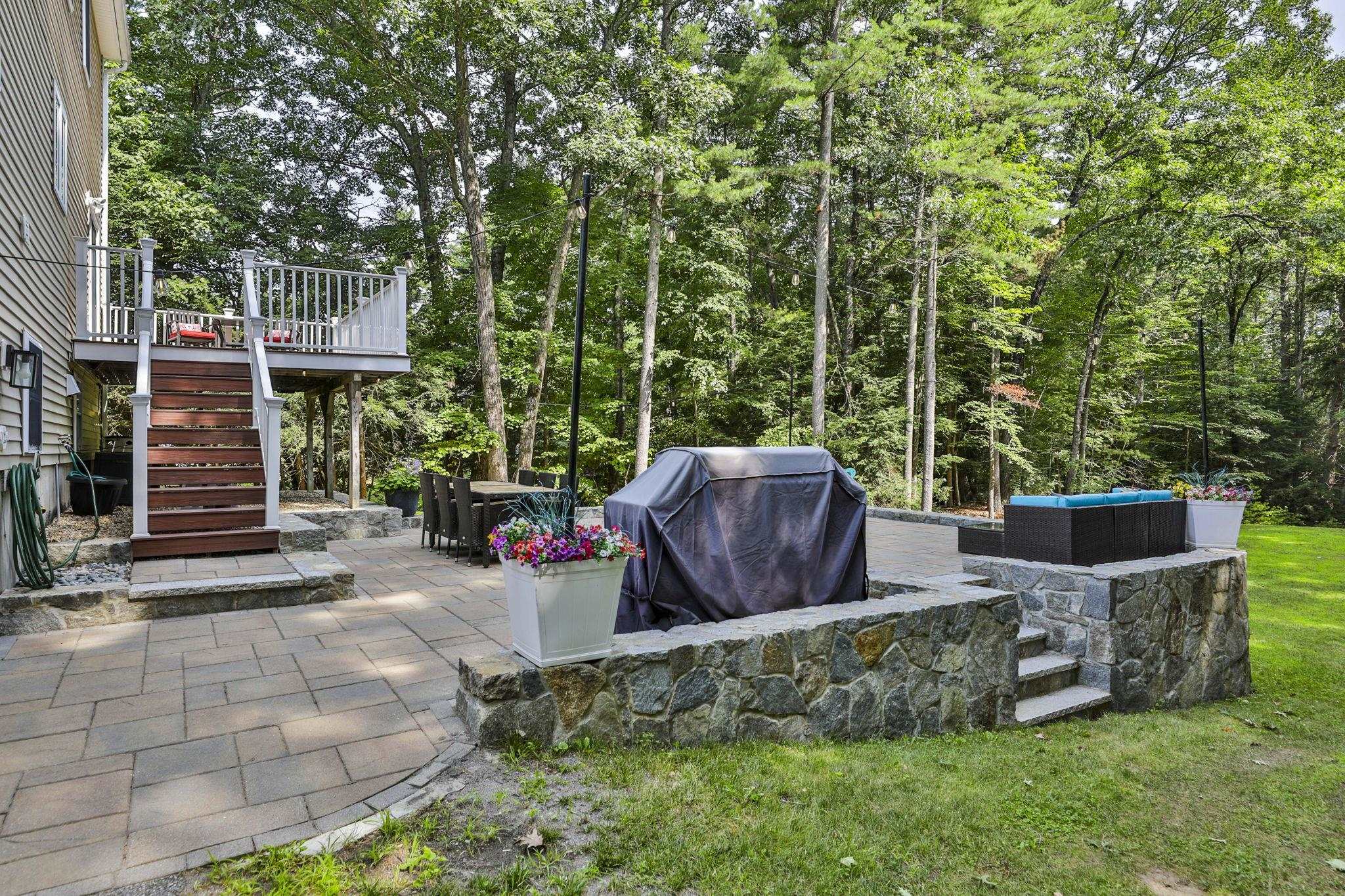 7 Kenwood Drive Property Photo 6