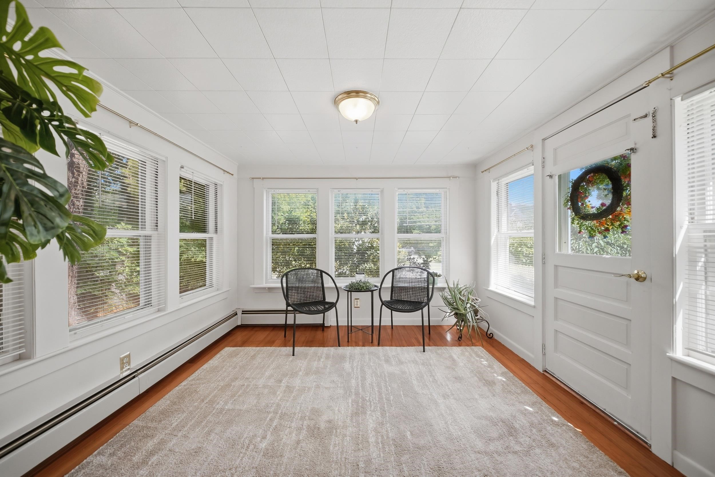 545 N State Street Property Photo 1
