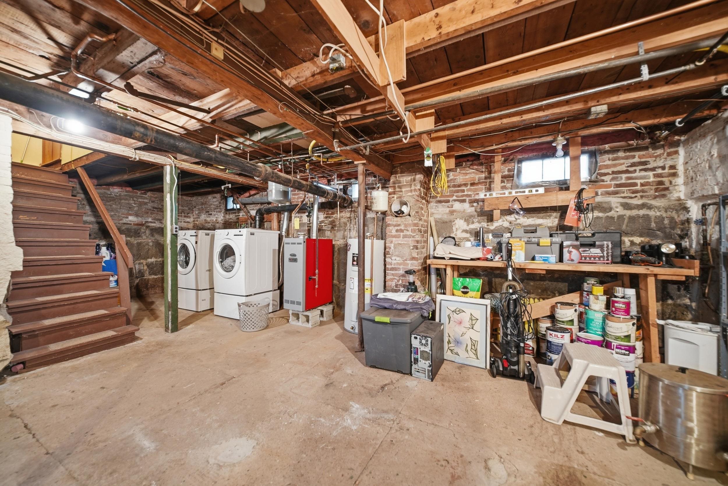 545 N State Street Property Photo 24