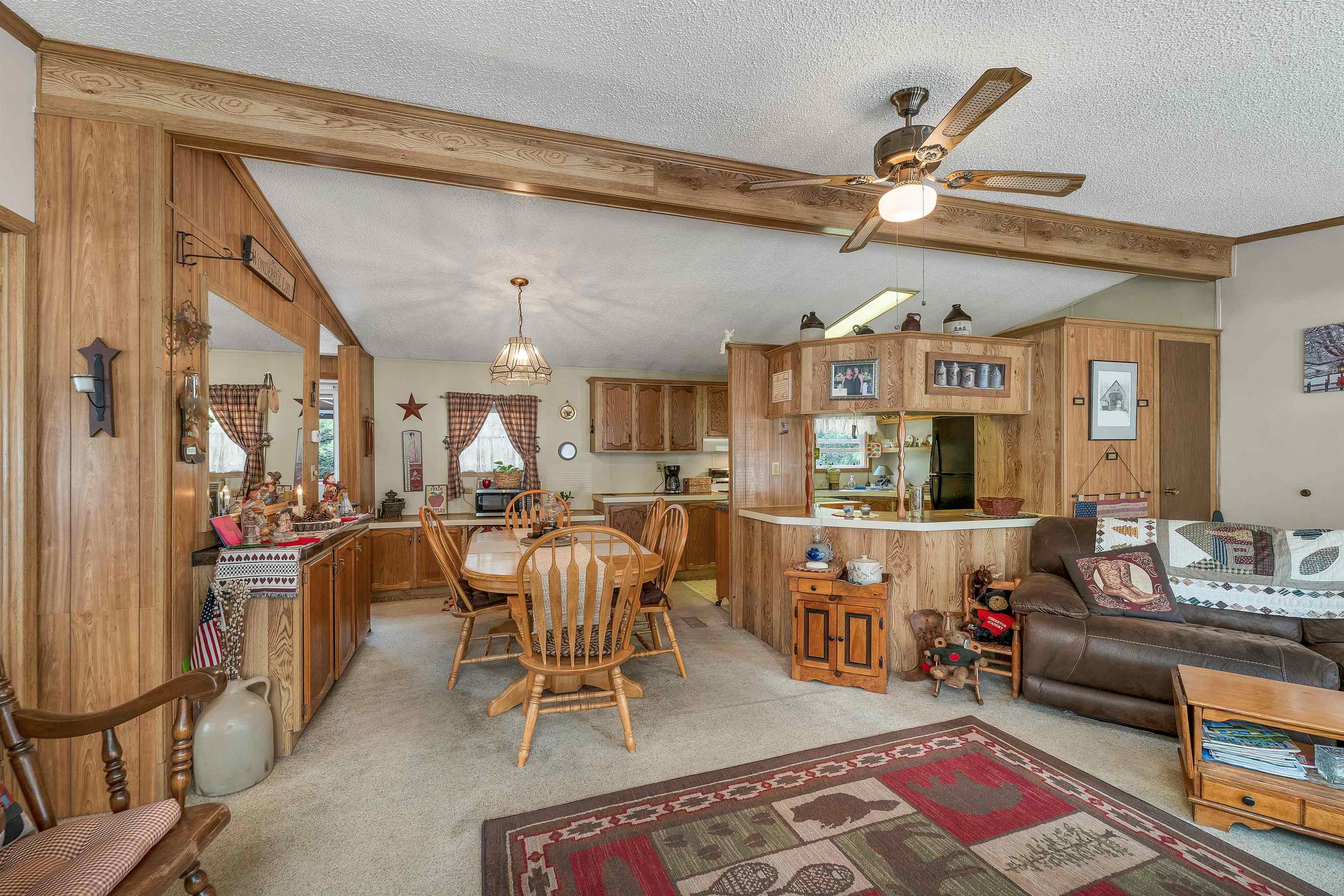 61 Eagles Way Property Photo 11