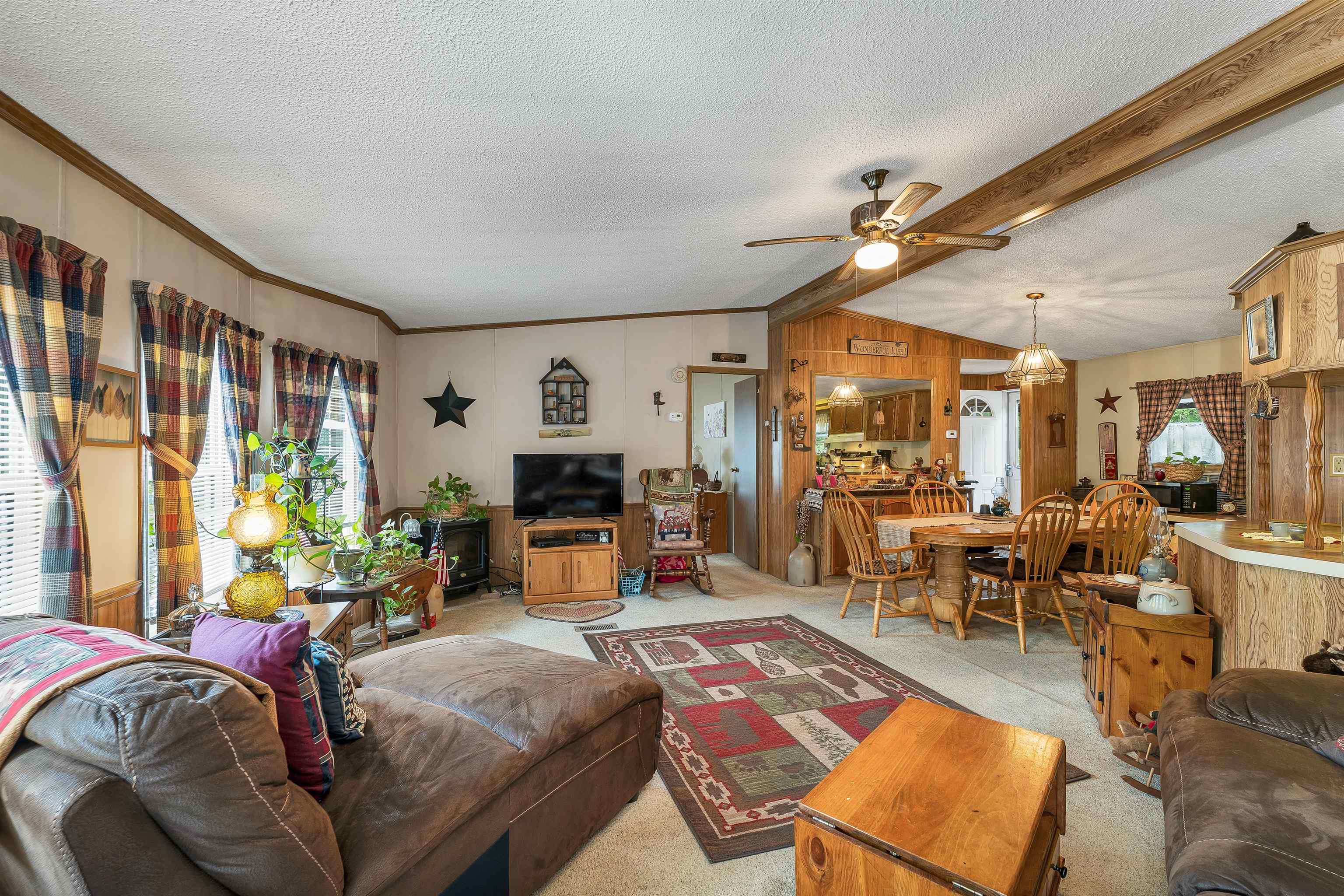 61 Eagles Way Property Photo 14