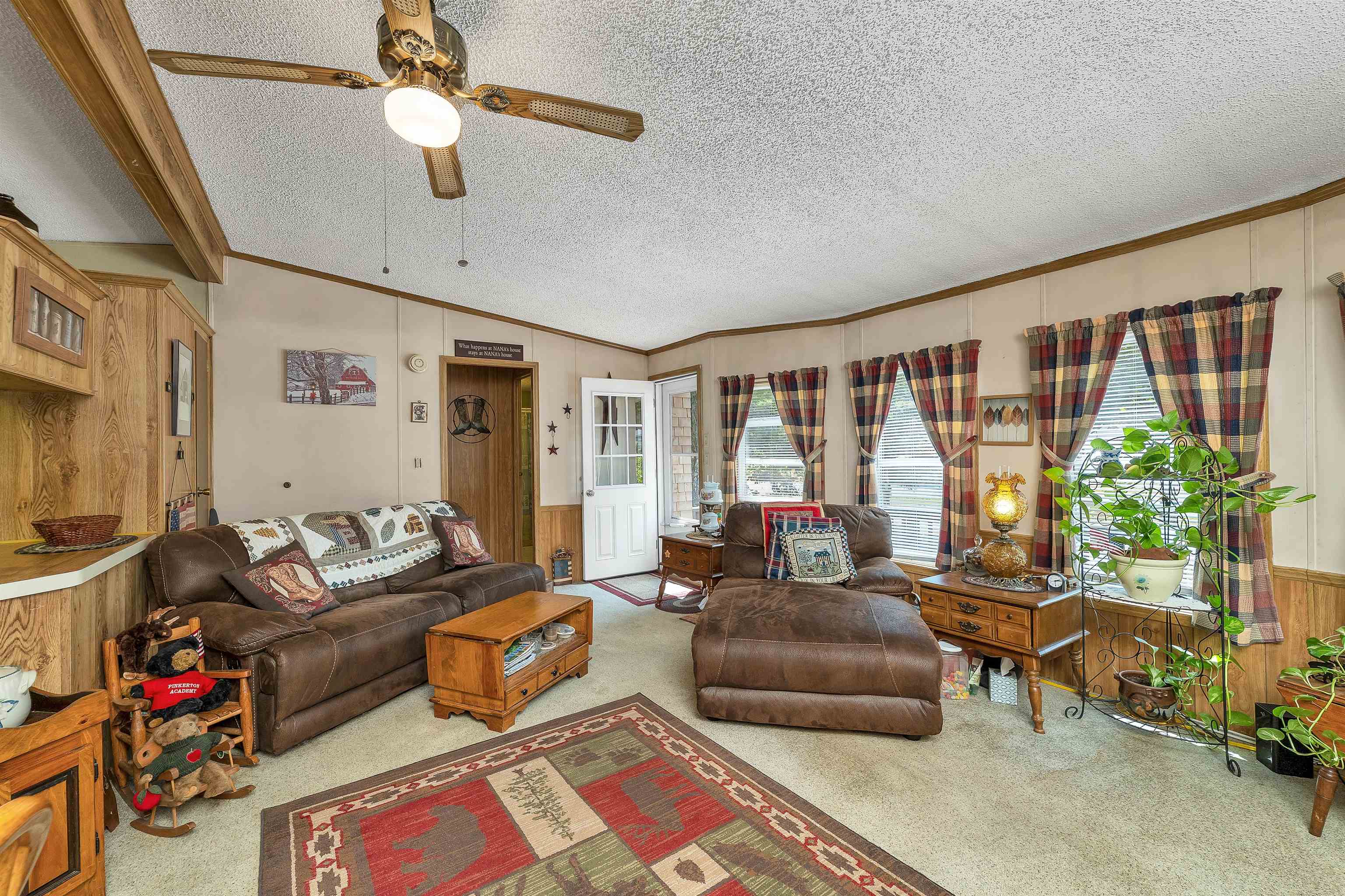 61 Eagles Way Property Photo 16